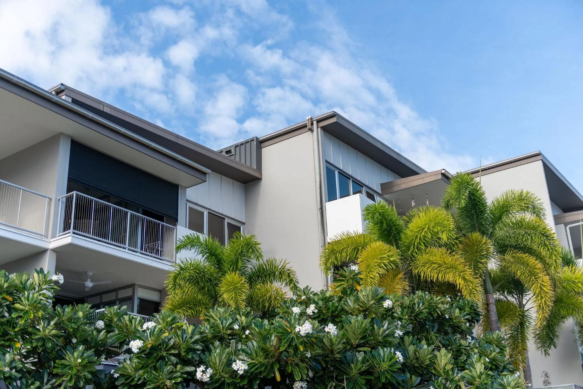 Property building in Grand Mercure Apartments Magnetic Island