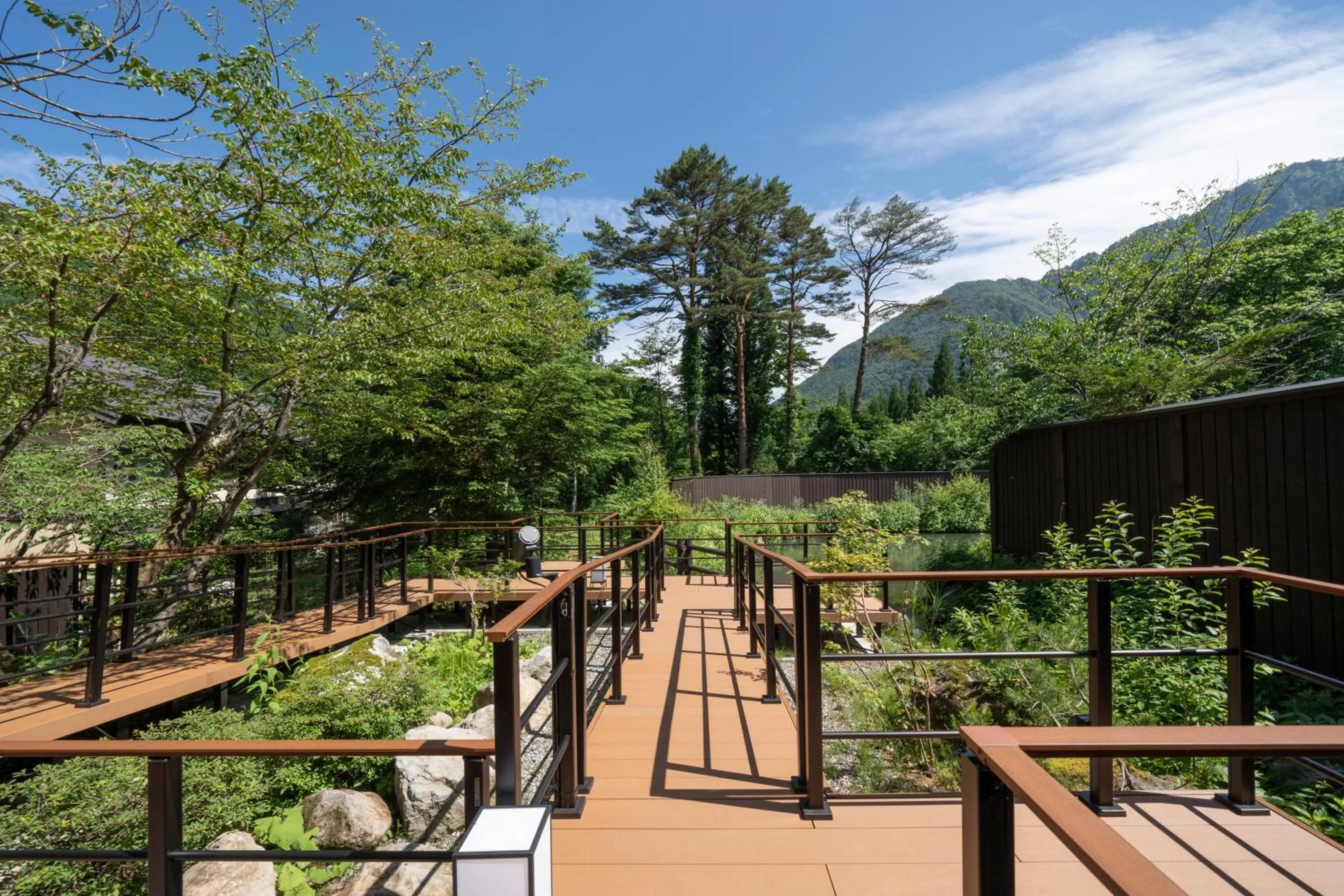 Spring in Miyama Ouan Kyoritsu Resort