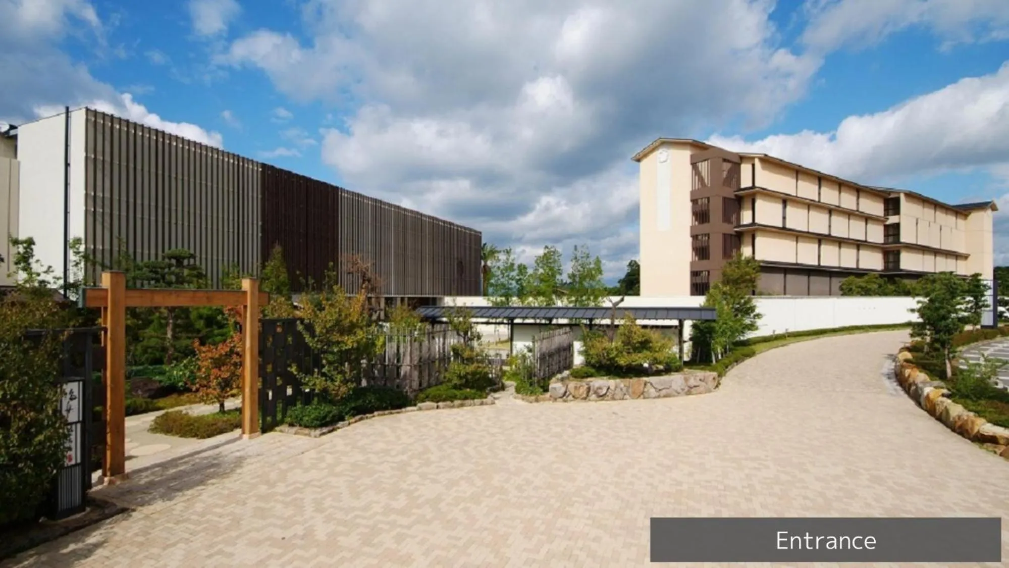 Property building in Hamachidorinoyu Kaisyu