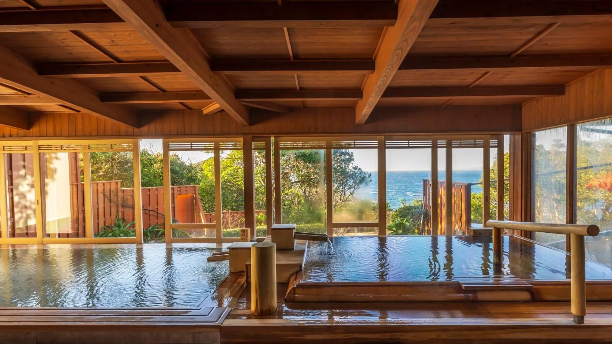 Public Bath in Hamachidorinoyu Kaisyu