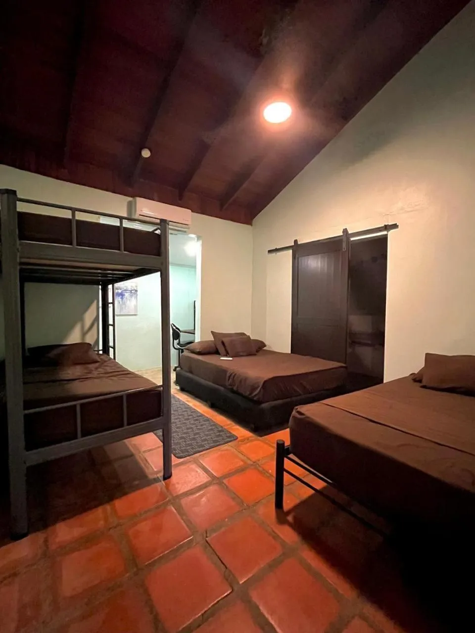 Bed in Tamarindo Backpackers