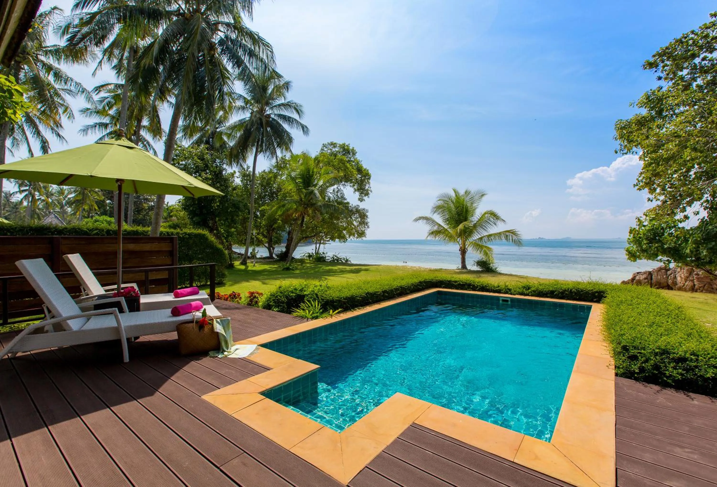 Swimming pool in Elixir Resort Koh Yao Yai - SHA Plus