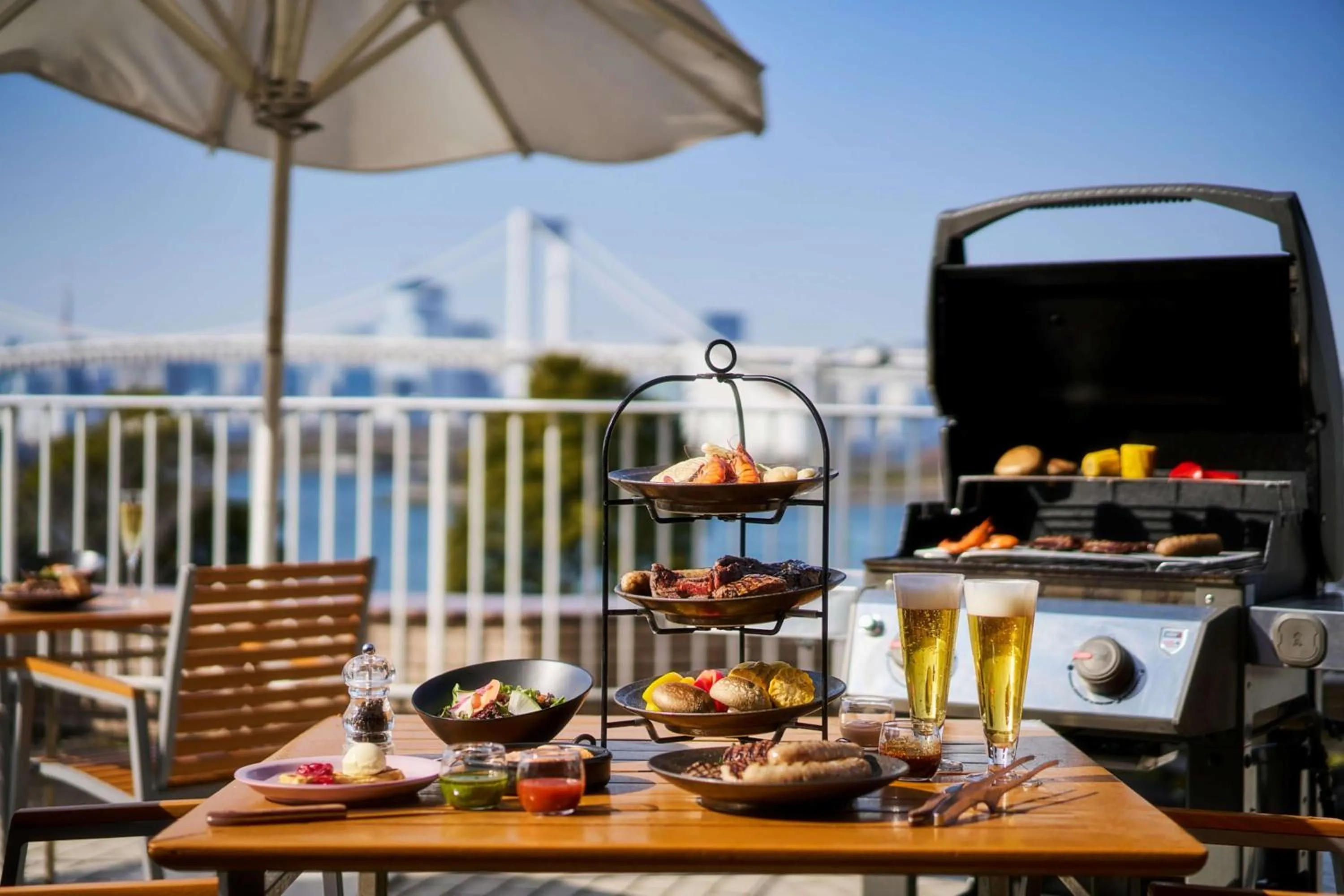 Restaurant/places to eat in Hilton Tokyo Odaiba