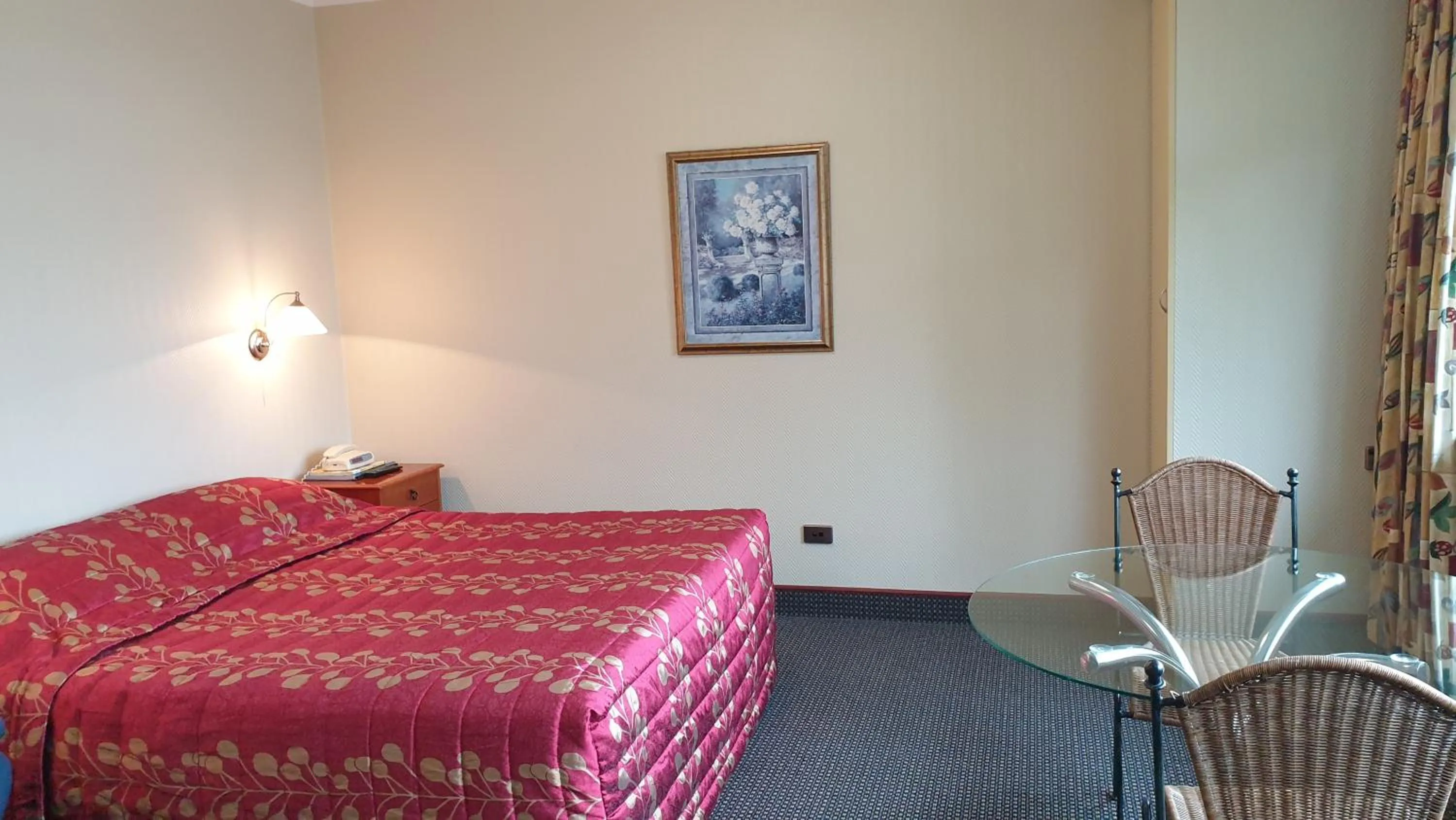 Bedroom, Bed in 97 Motel Moray