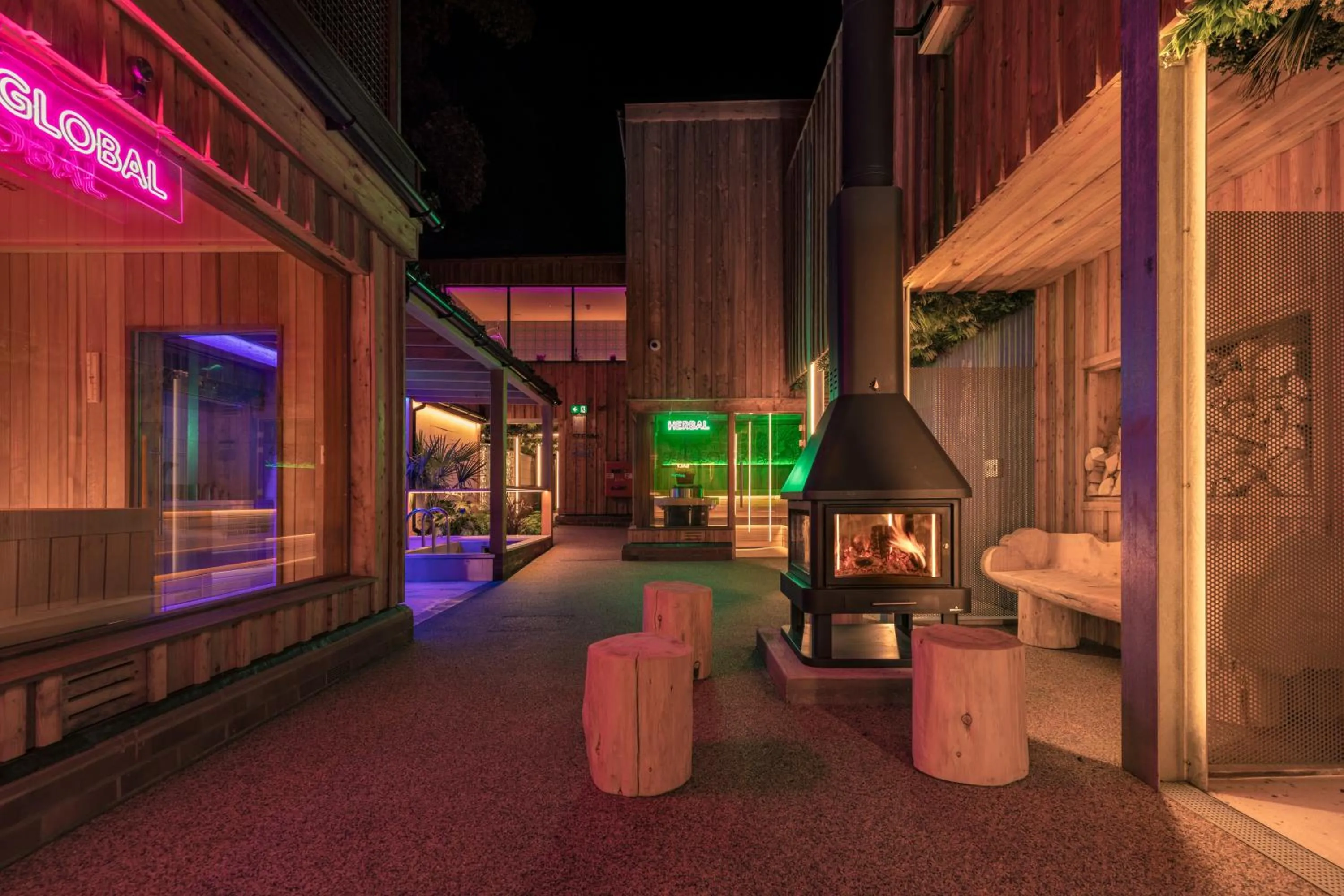 Spa and wellness centre/facilities in Ffolkes