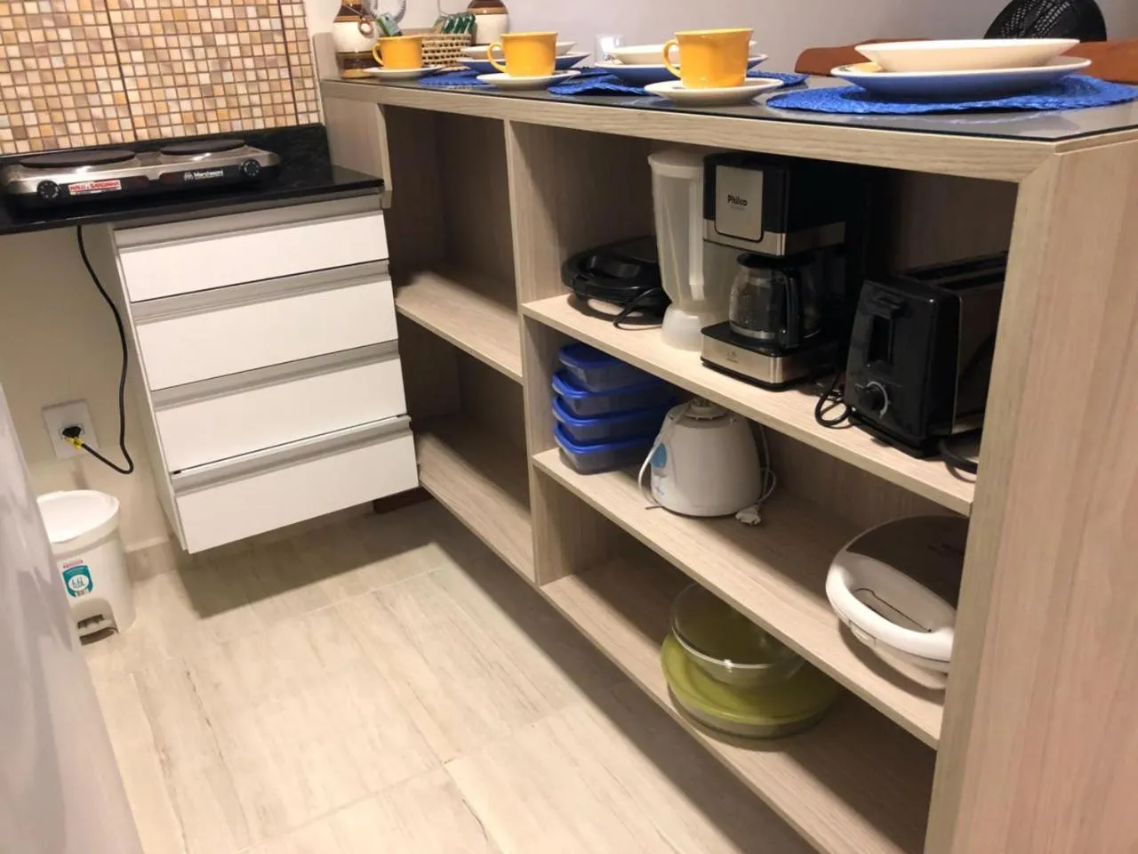 Kitchen or kitchenette in Atlântico Flat 104 e 116