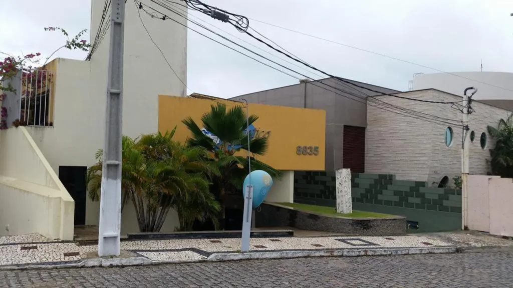 Facade/entrance in Atlântico Flat 104 e 116