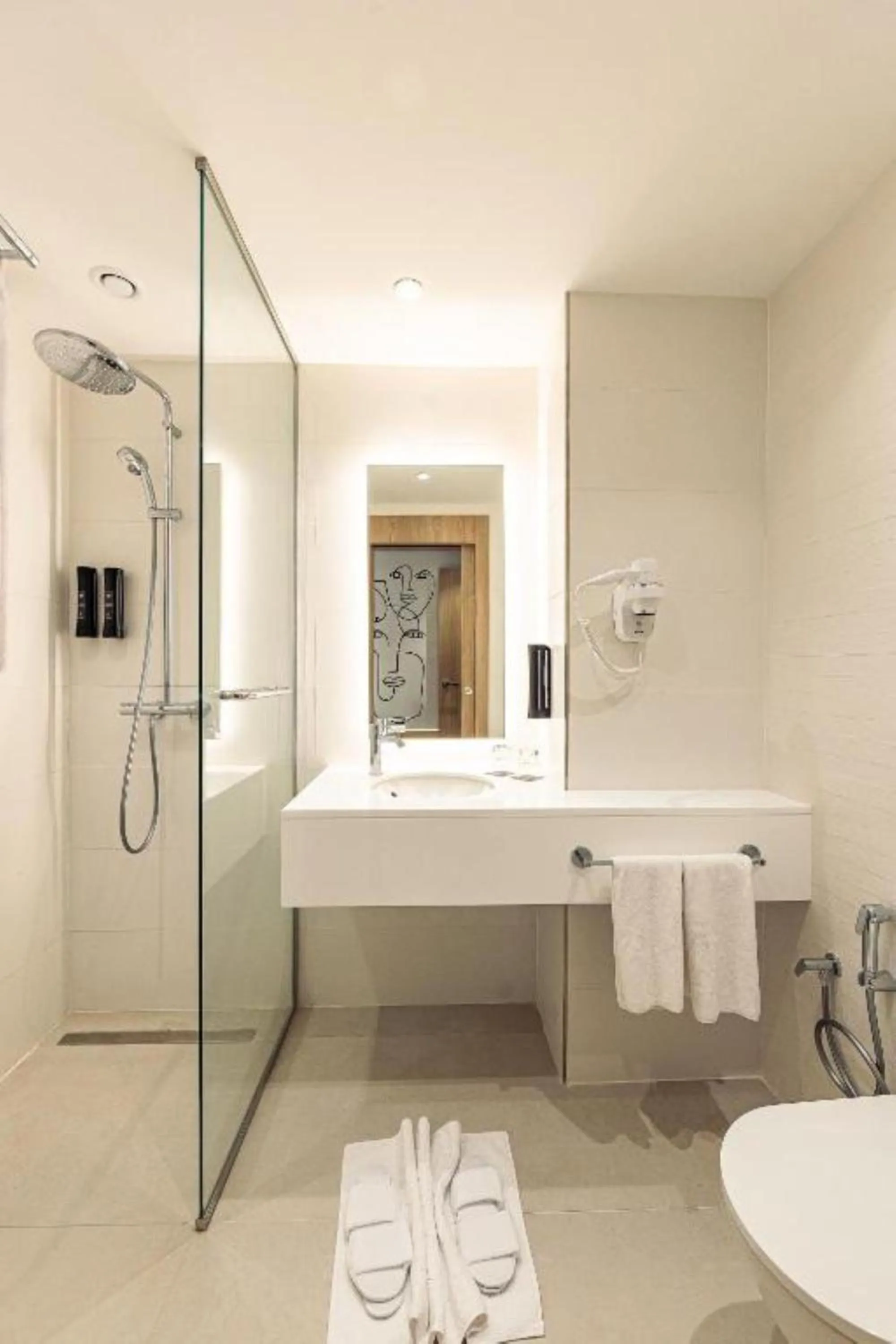 Bathroom in Hotel Carlton