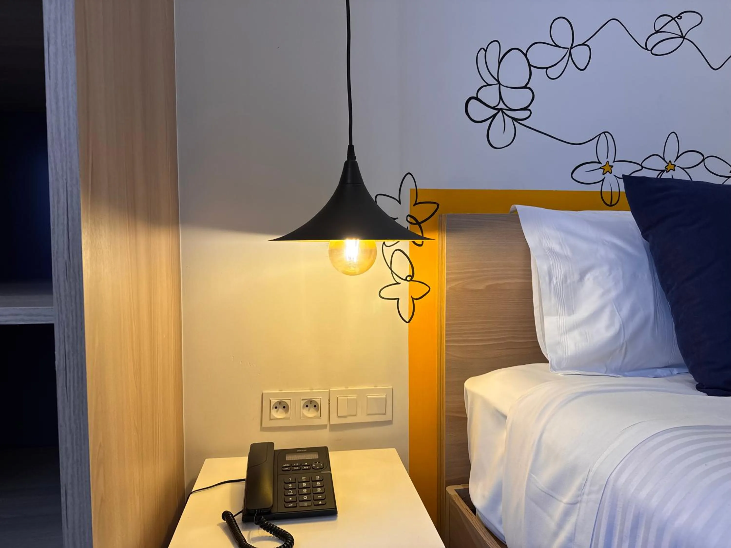 Bed in Hotel Carlton