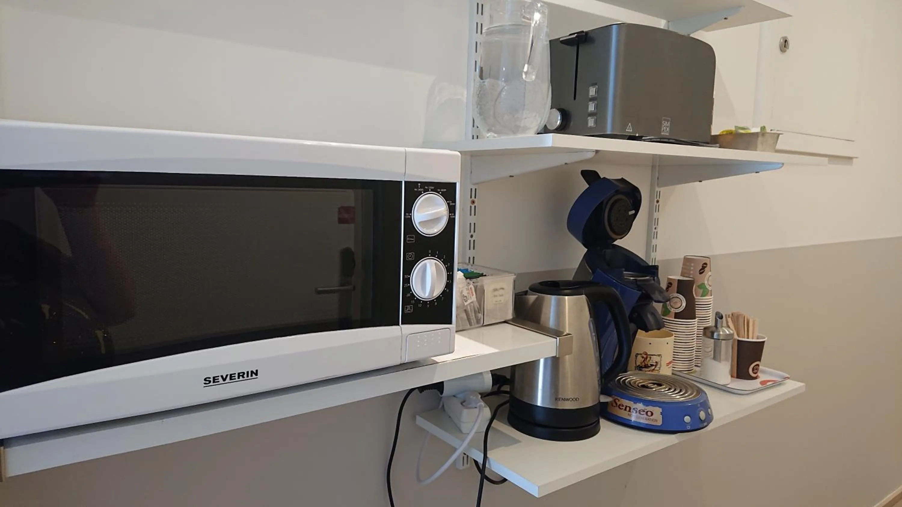 Coffee/tea facilities in Pension Elisabeth - Rooms & Apartments