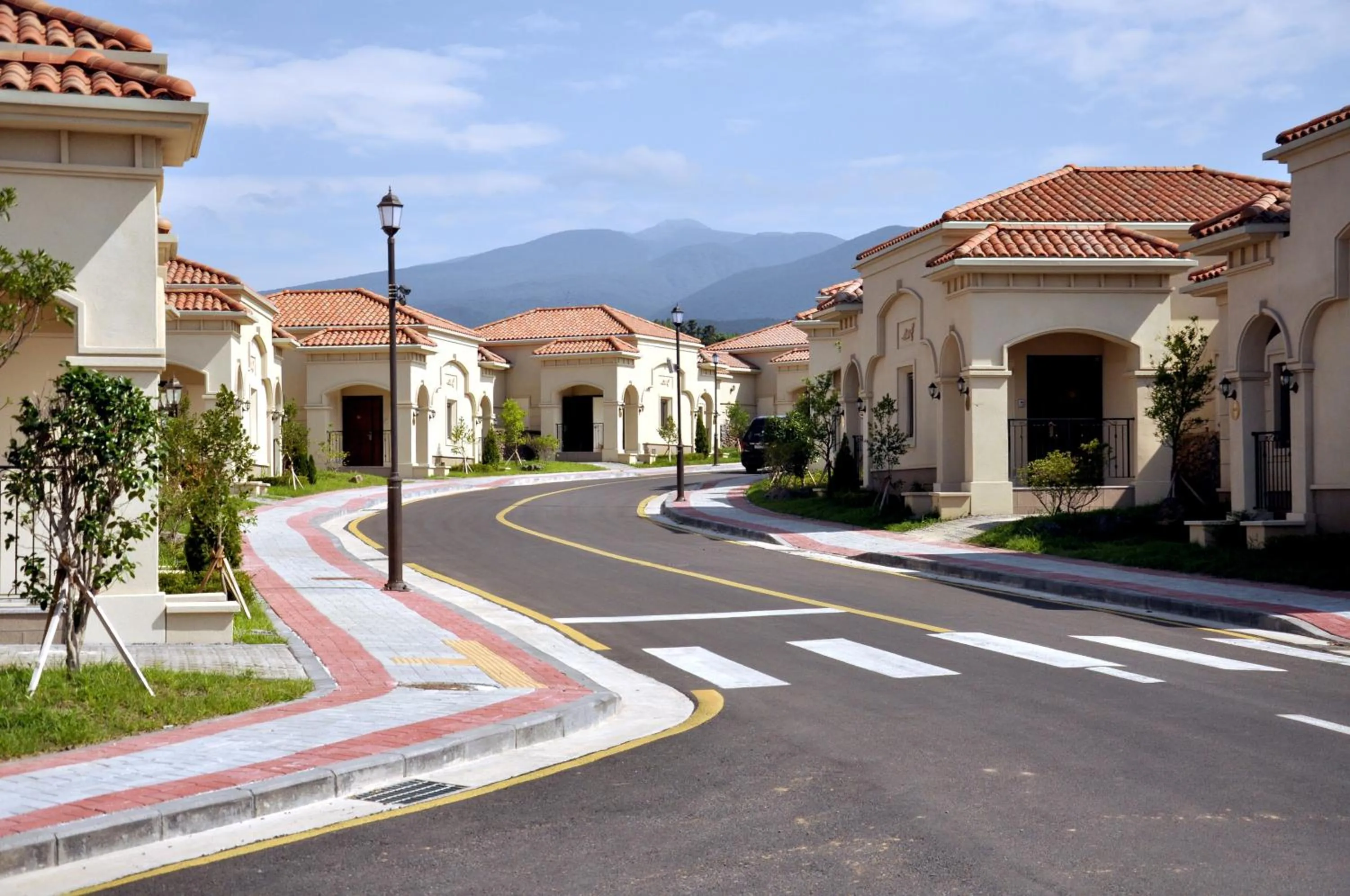 Camphortree Hotel and Resort