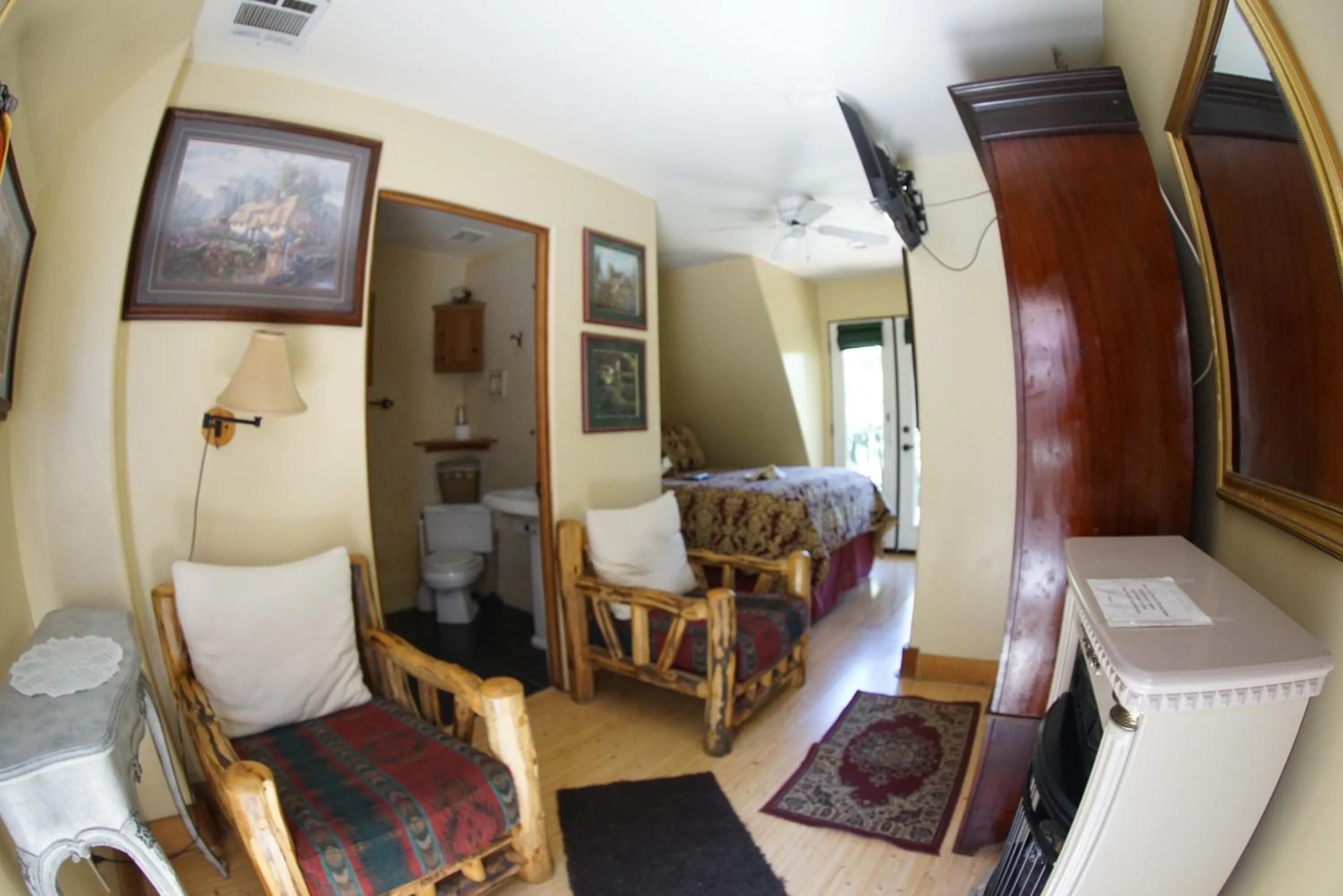 FLEUR DE LAC EUROPERAN INn