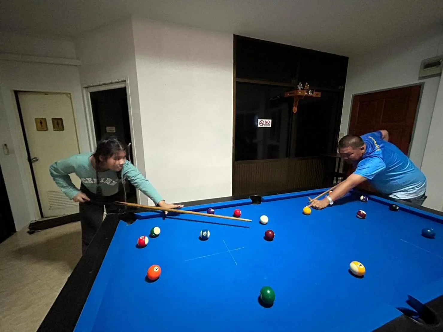 Billiard in Baanloksouylokchay