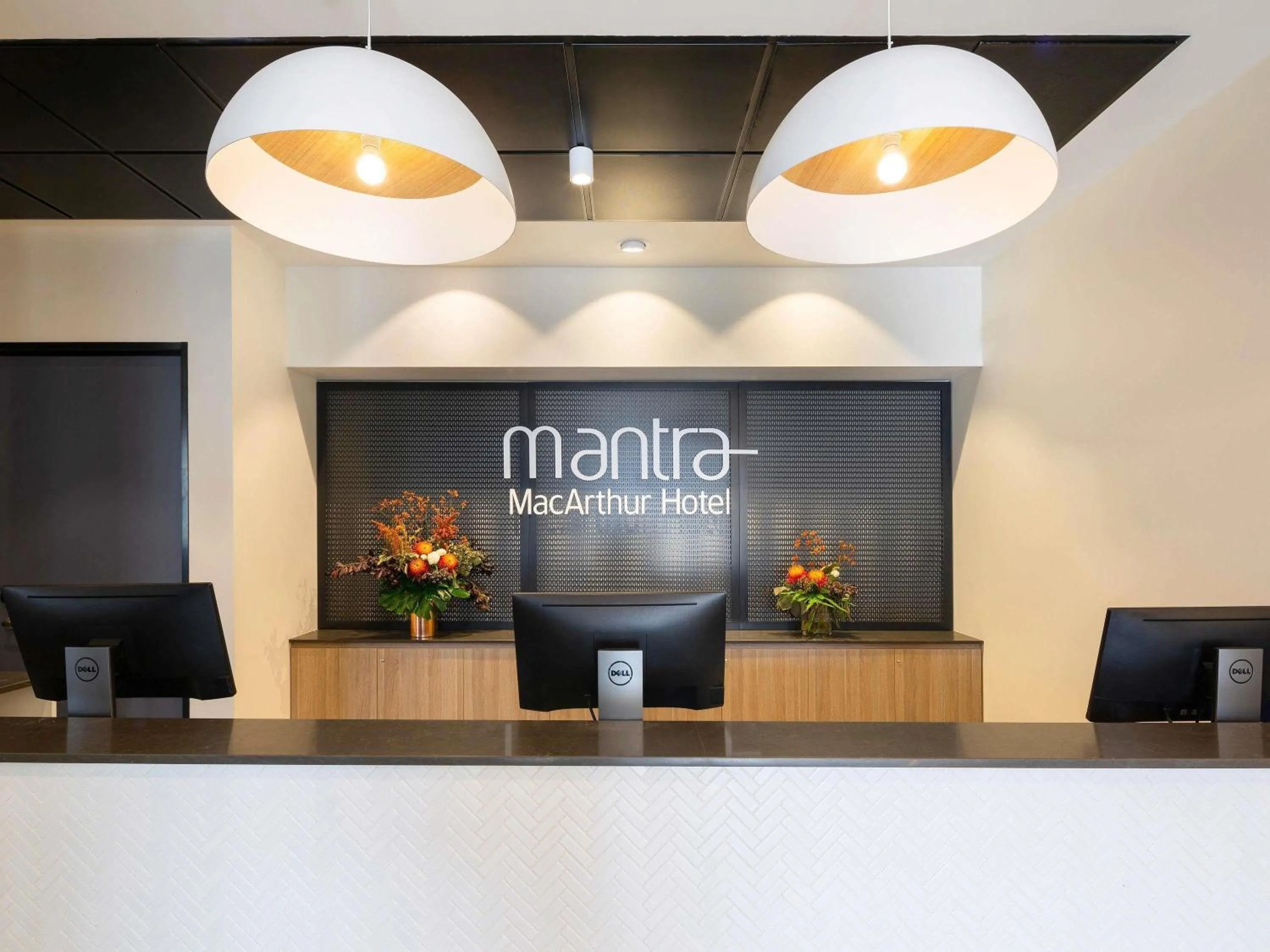 Mantra MacArthur Hotel