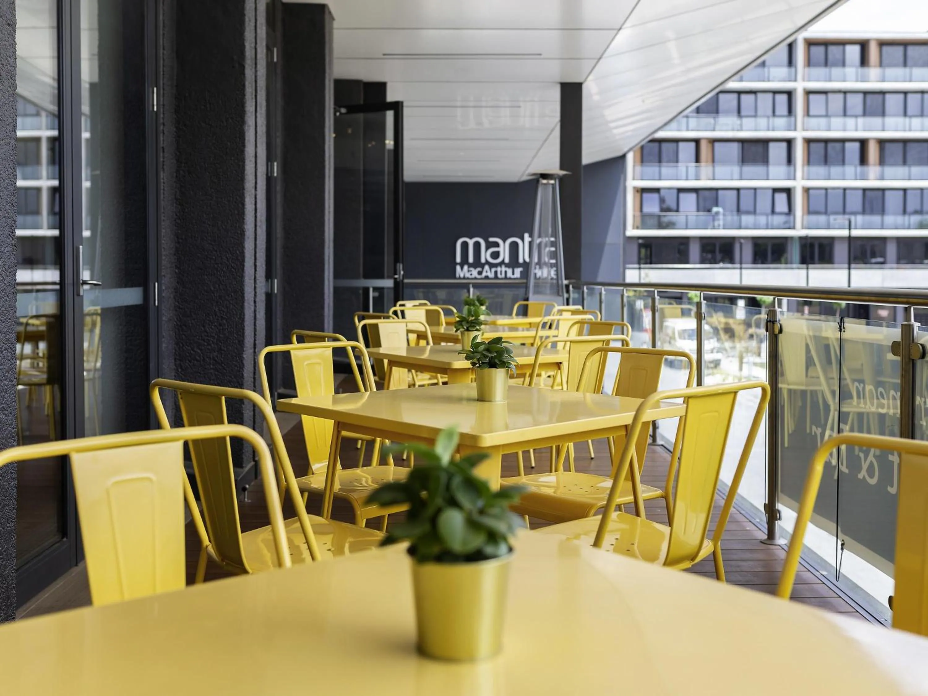 Breakfast in Mantra MacArthur Hotel