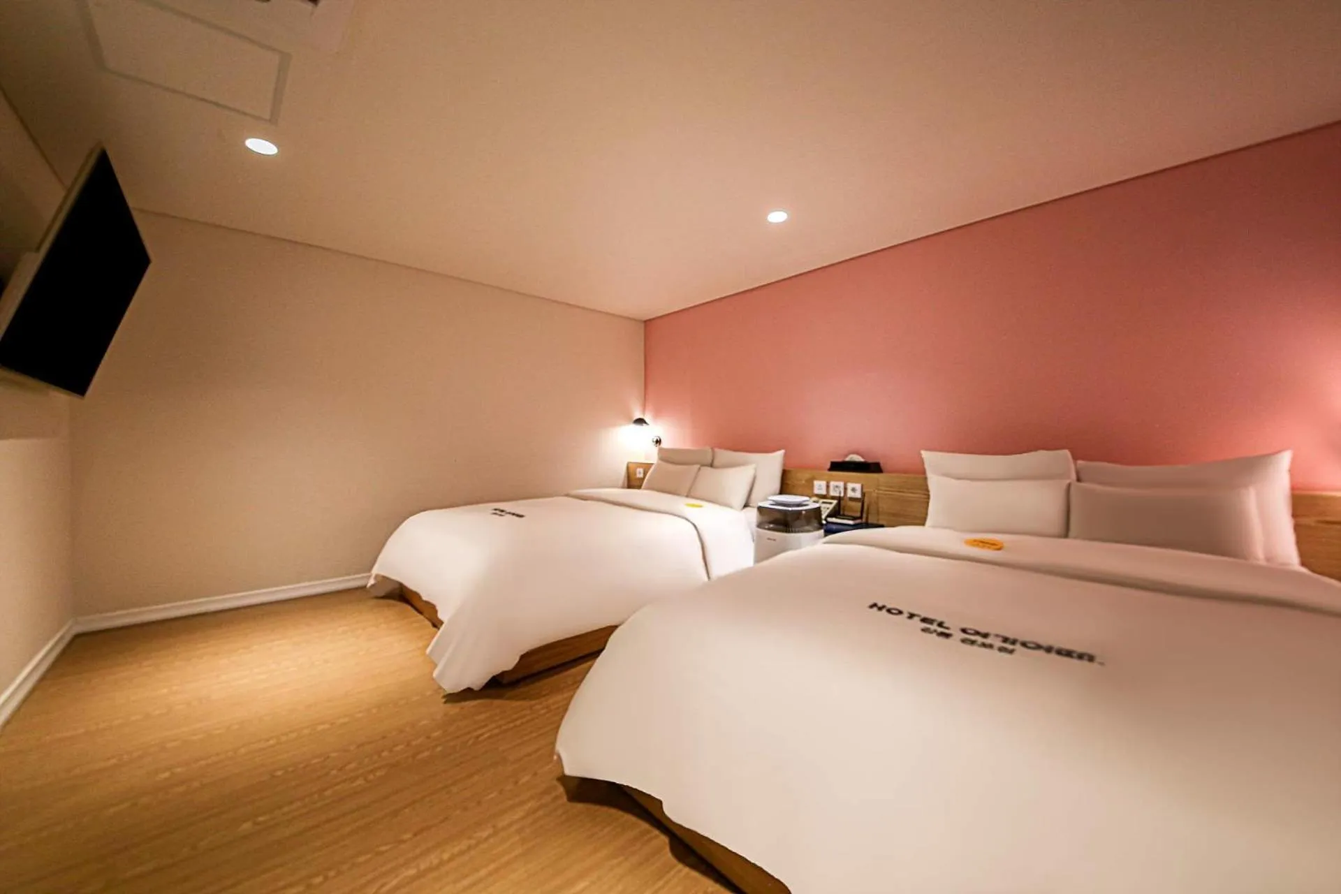 Bed in Hotel Yeogiuhtte Gyeongpo