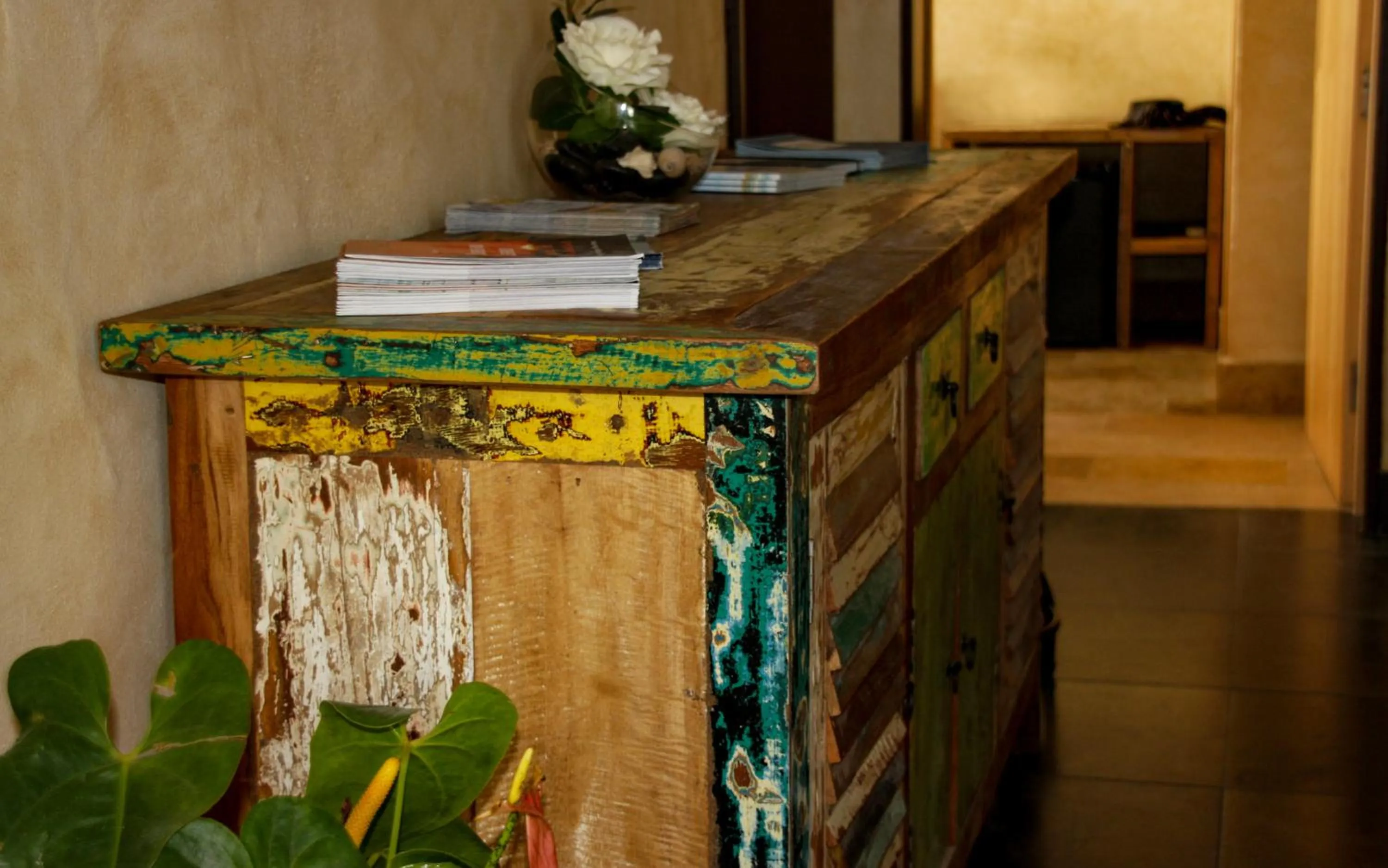 Decorative detail in Room Tarifa