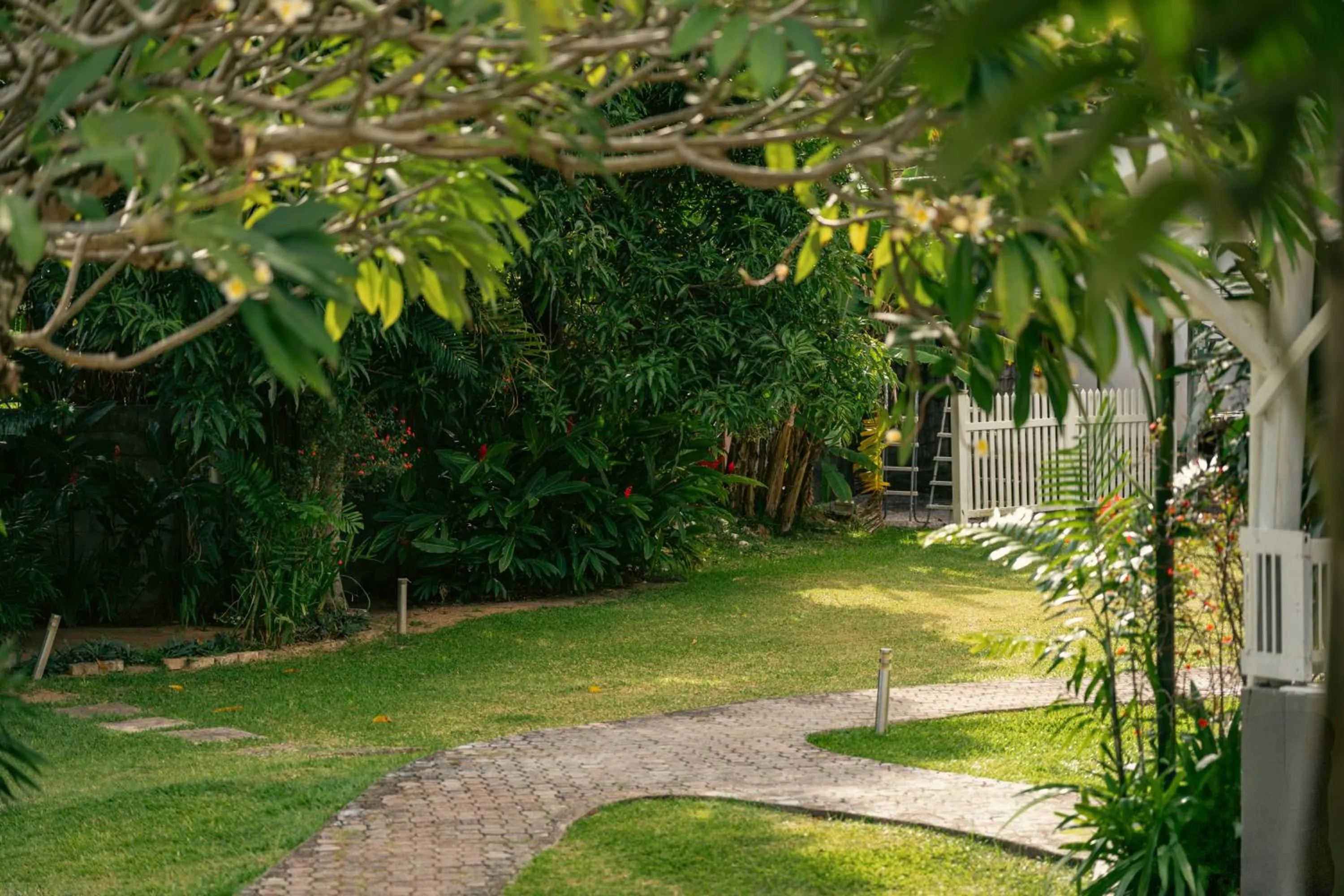Beau Vallon Bungalows