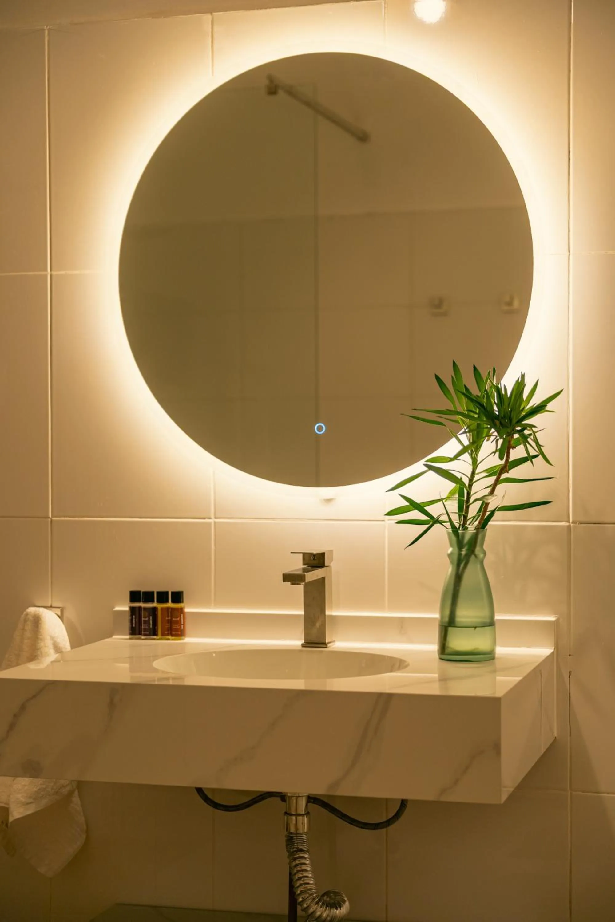 Beau Vallon Bungalows