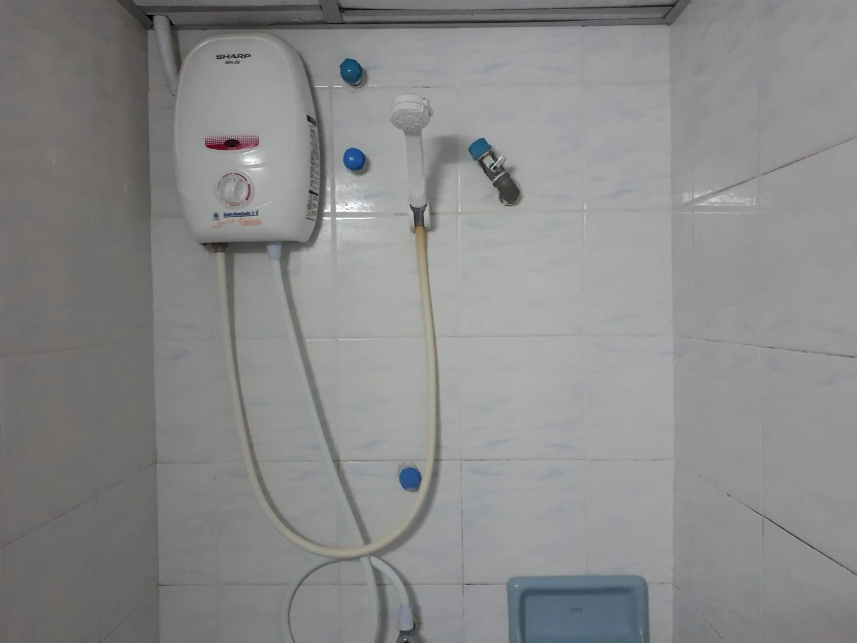 Bathroom in Centerpoint Hotel