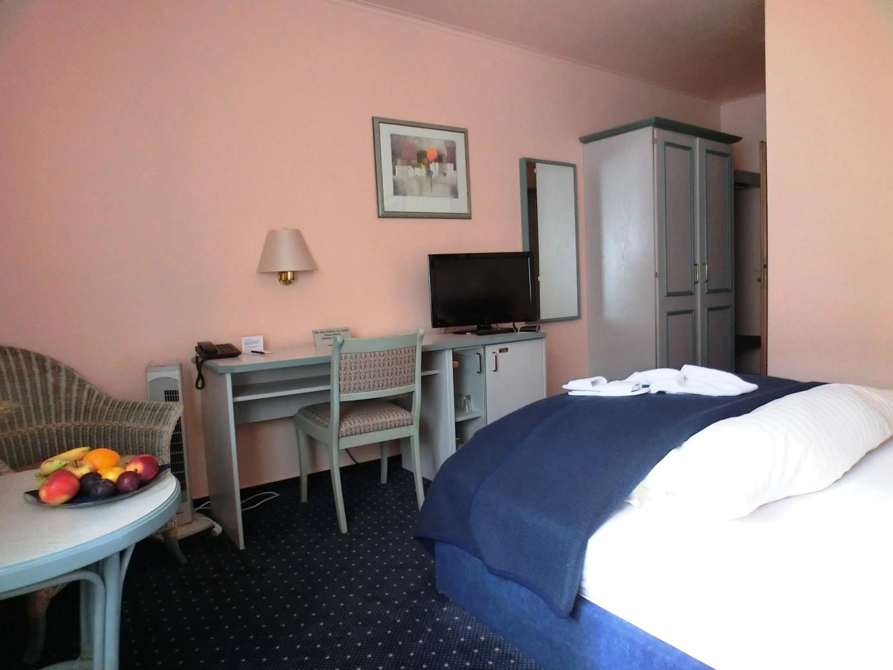 Photo of the whole room, Bed in Hotel Nordic