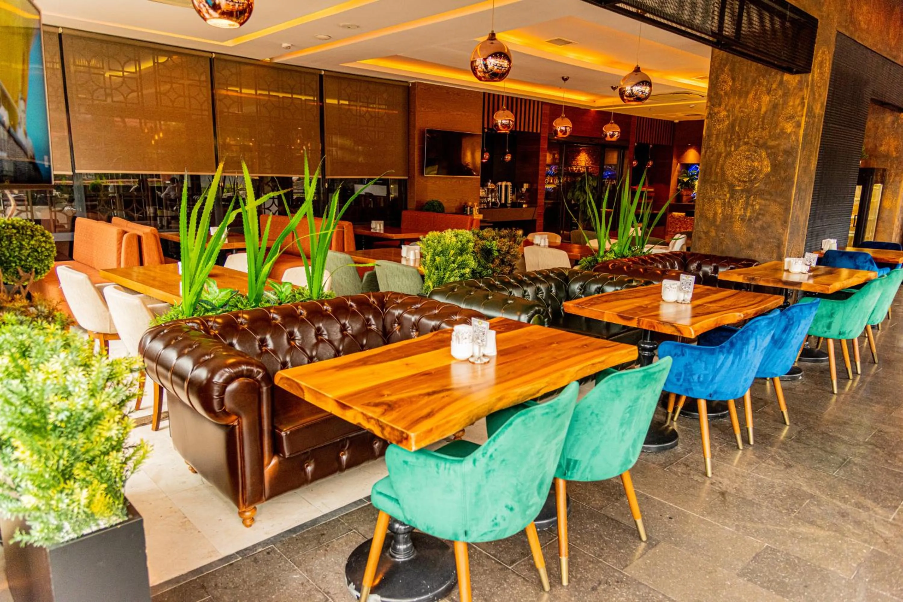 Restaurant/places to eat in Aselia Hotel Trabzon