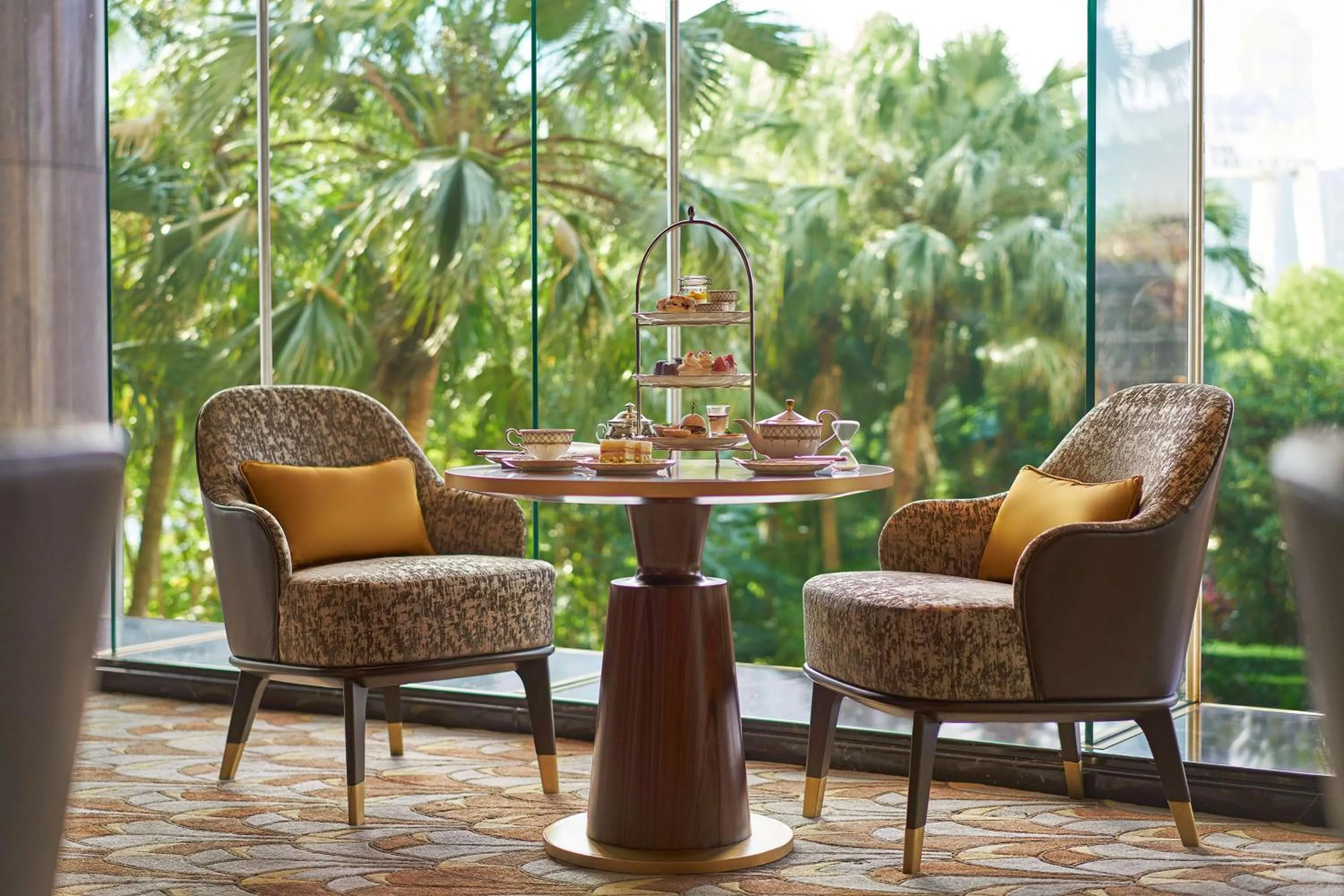 Restaurant/places to eat in Grand Hyatt Hong Kong