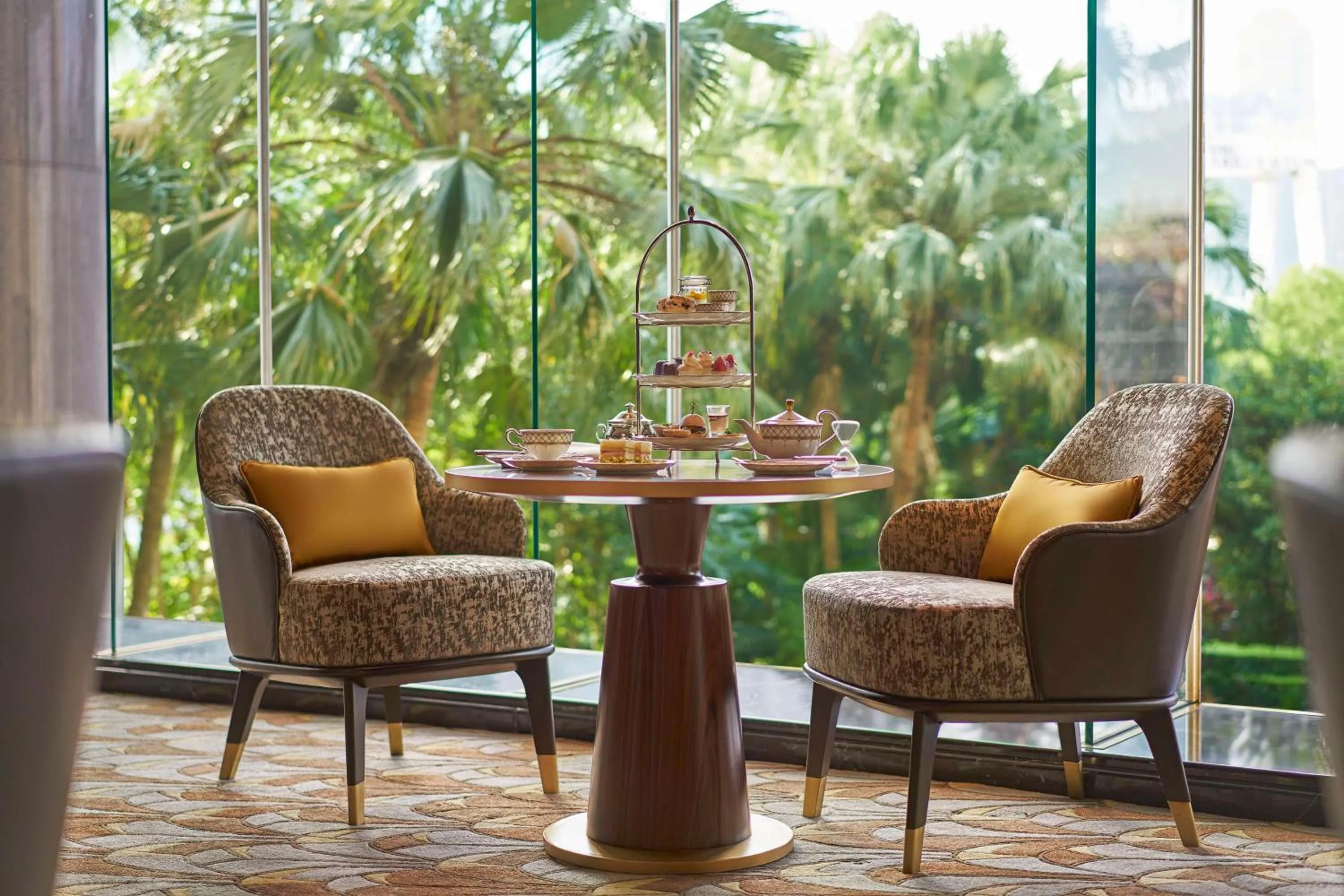 Restaurant/places to eat in Grand Hyatt Hong Kong