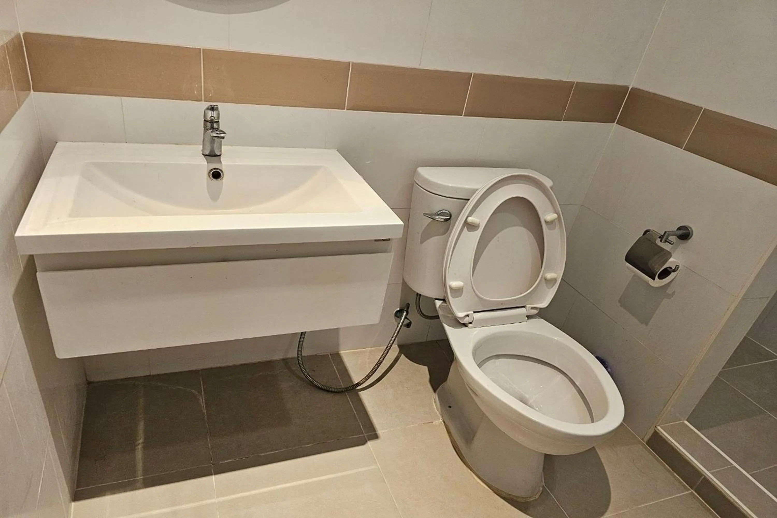 Toilet in BW Thai Art Style Hotel