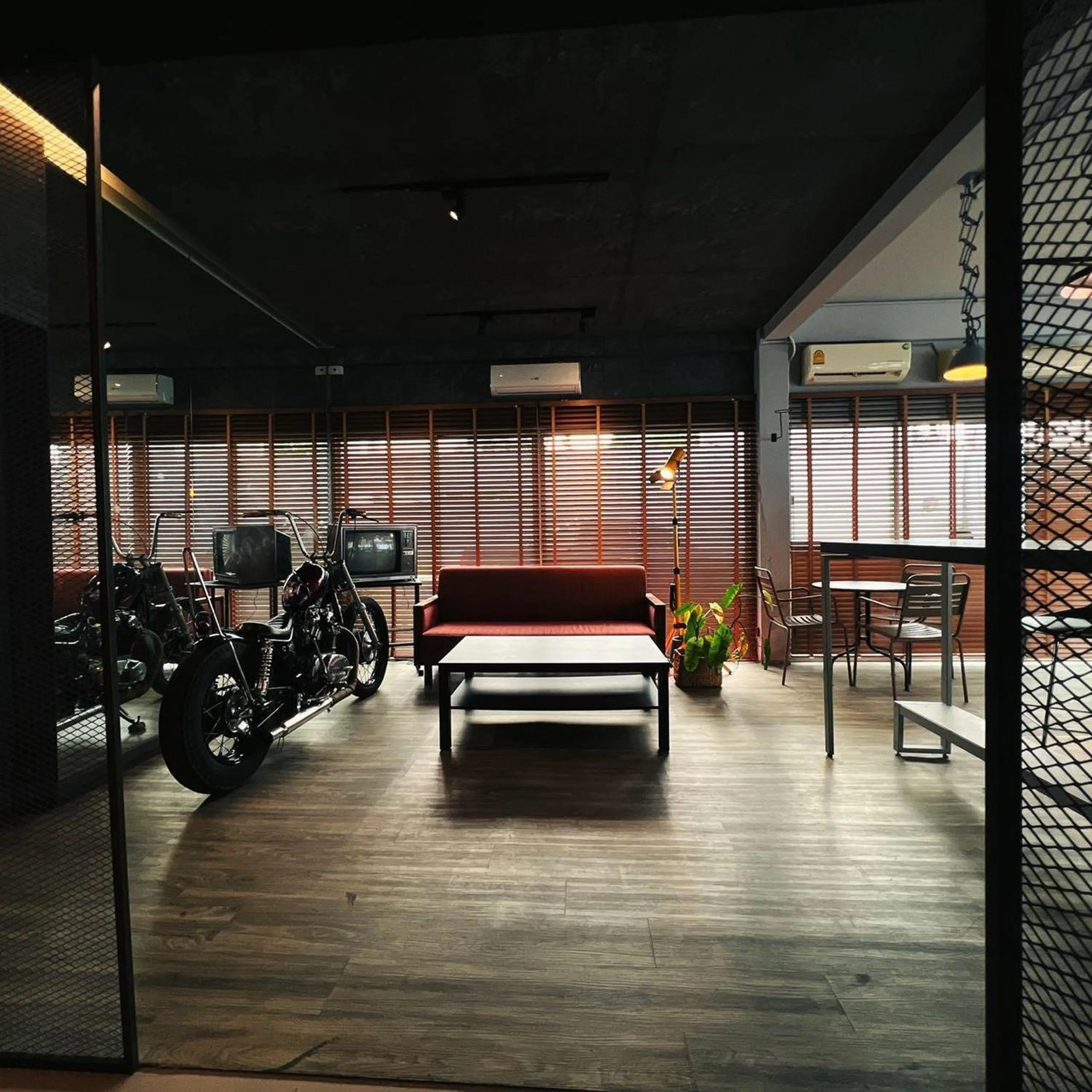 Restaurant/places to eat in BW Thai Art Style Hotel