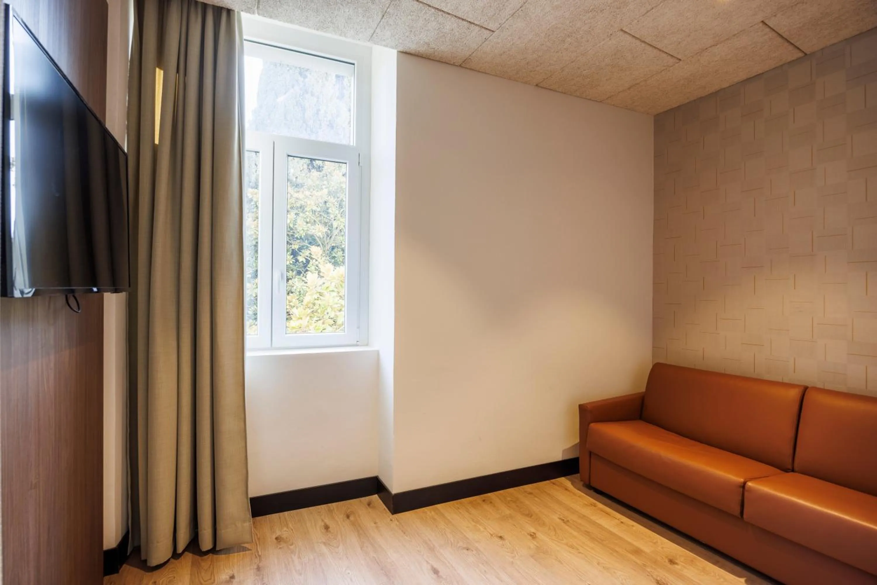 TV and multimedia in Grand Hotel Riva