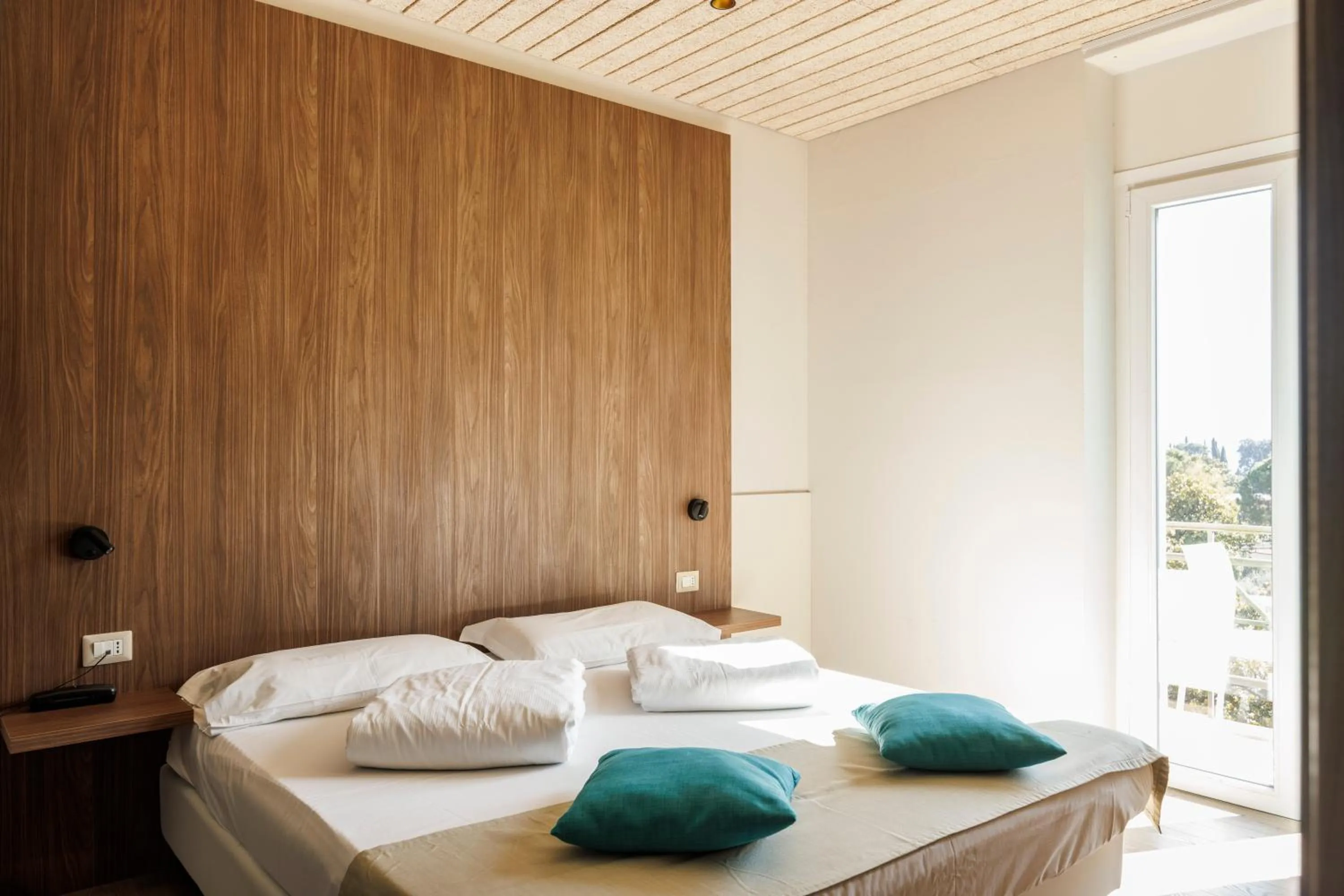 Bedroom, Bed in Grand Hotel Riva