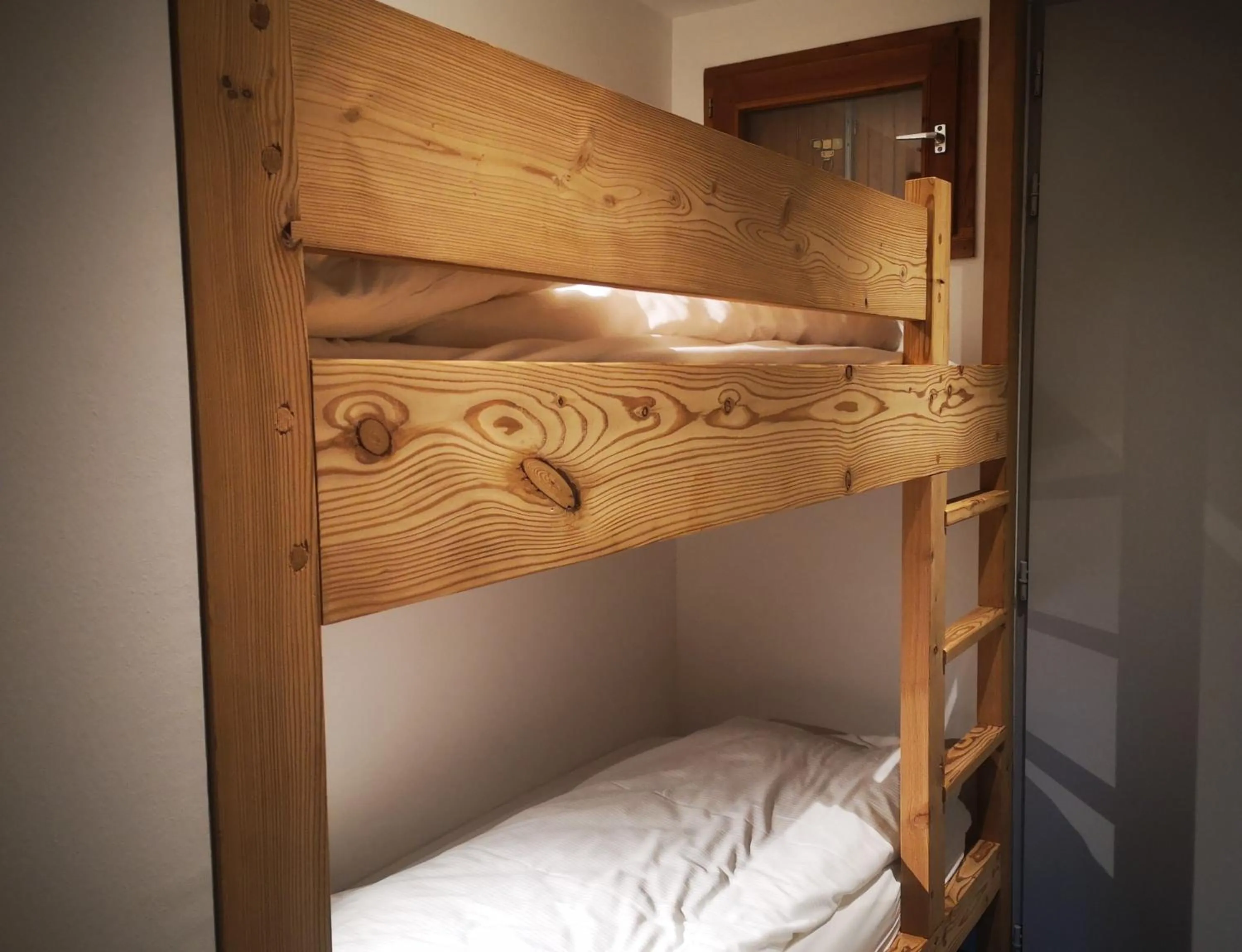 bunk bed, Bed in Alliey & Spa Piscine Appart-hôtel Serre chevalier