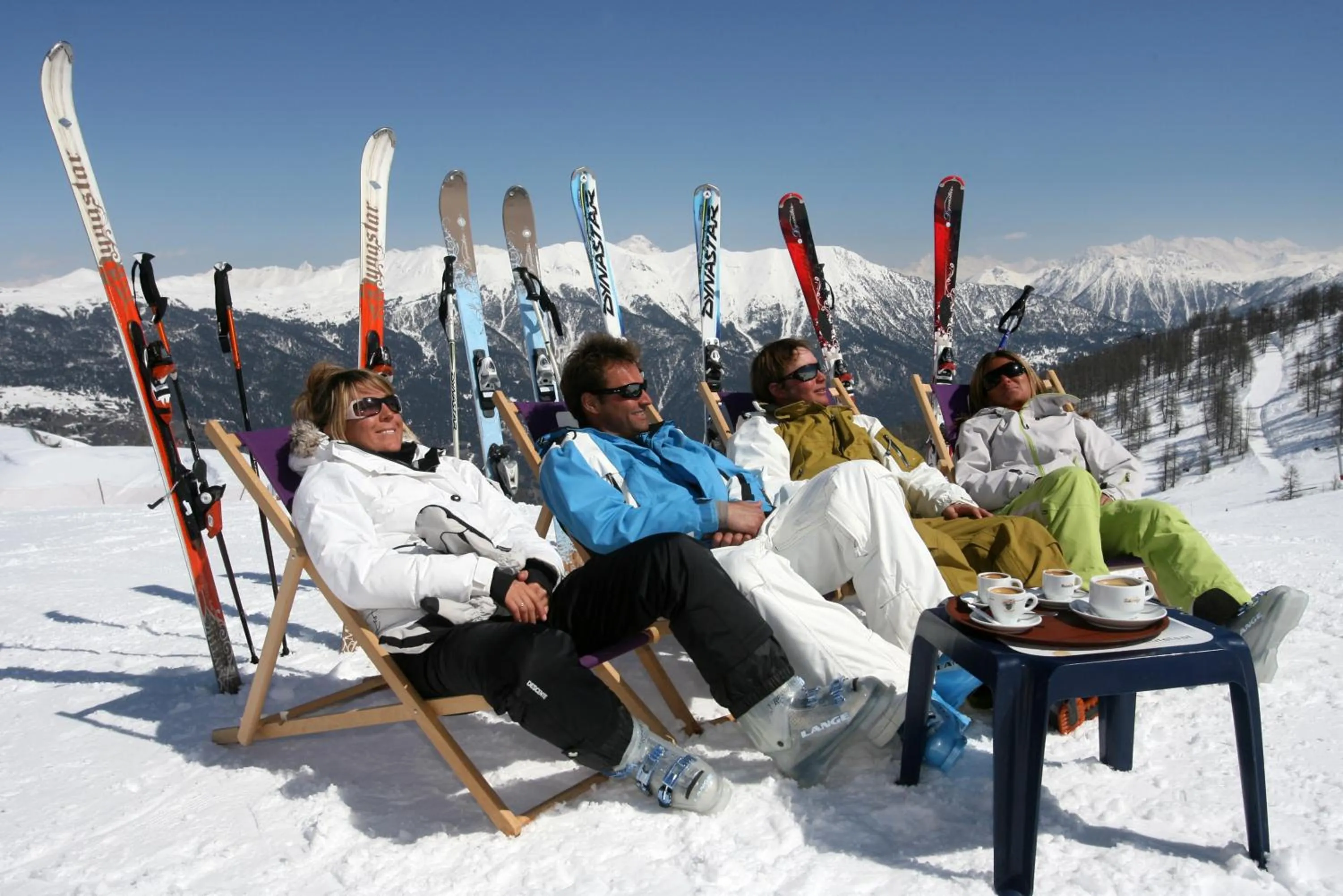 Winter in Alliey & Spa Piscine Appart-hôtel Serre chevalier