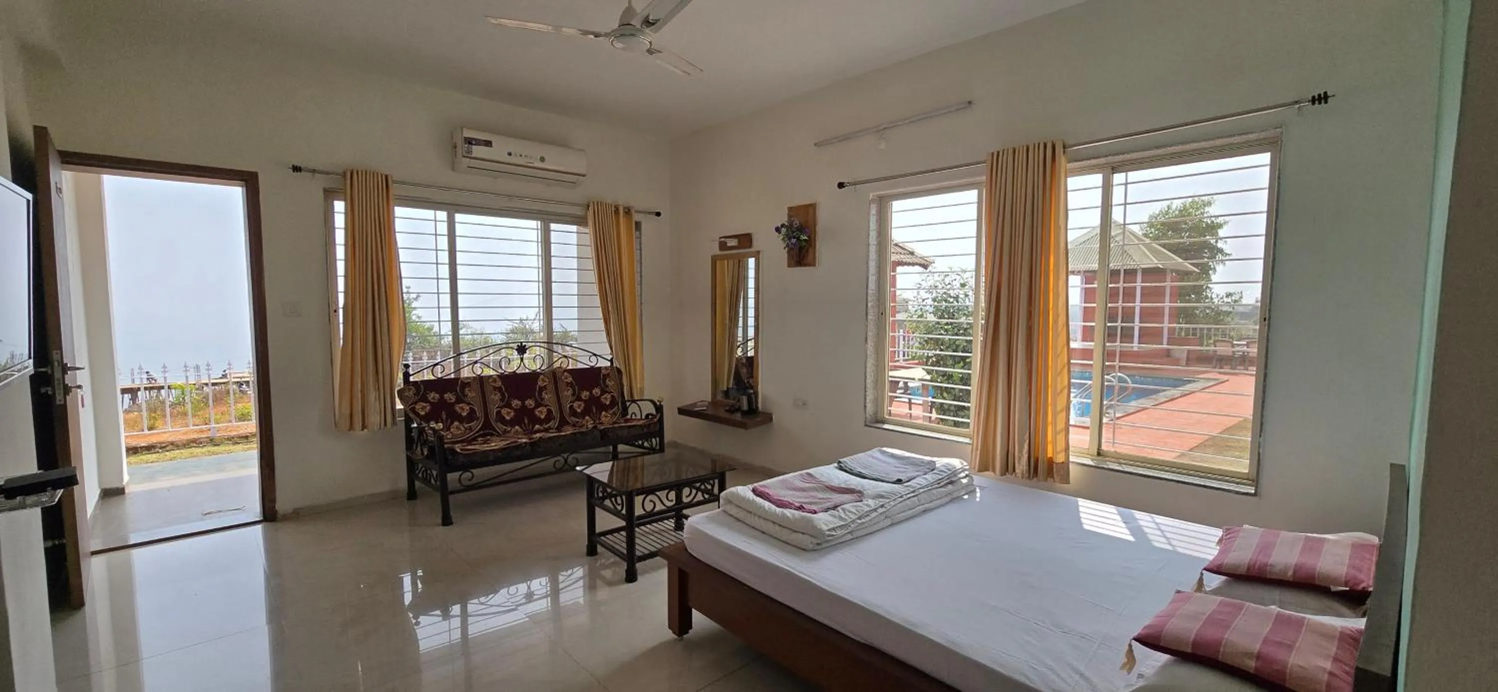Bed in Konark Villa