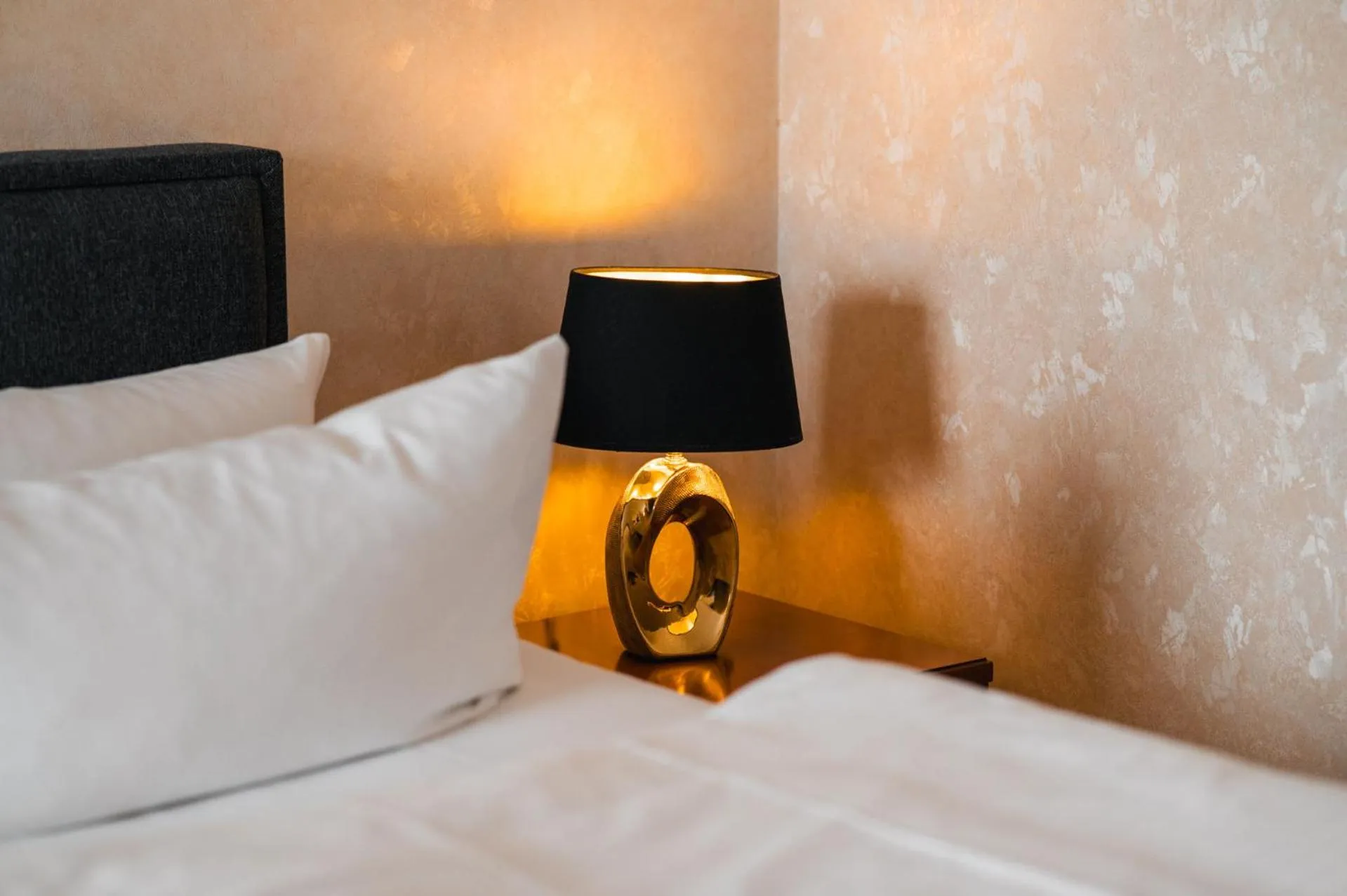 Photo of the whole room, Bed in Grand Hotel Binz