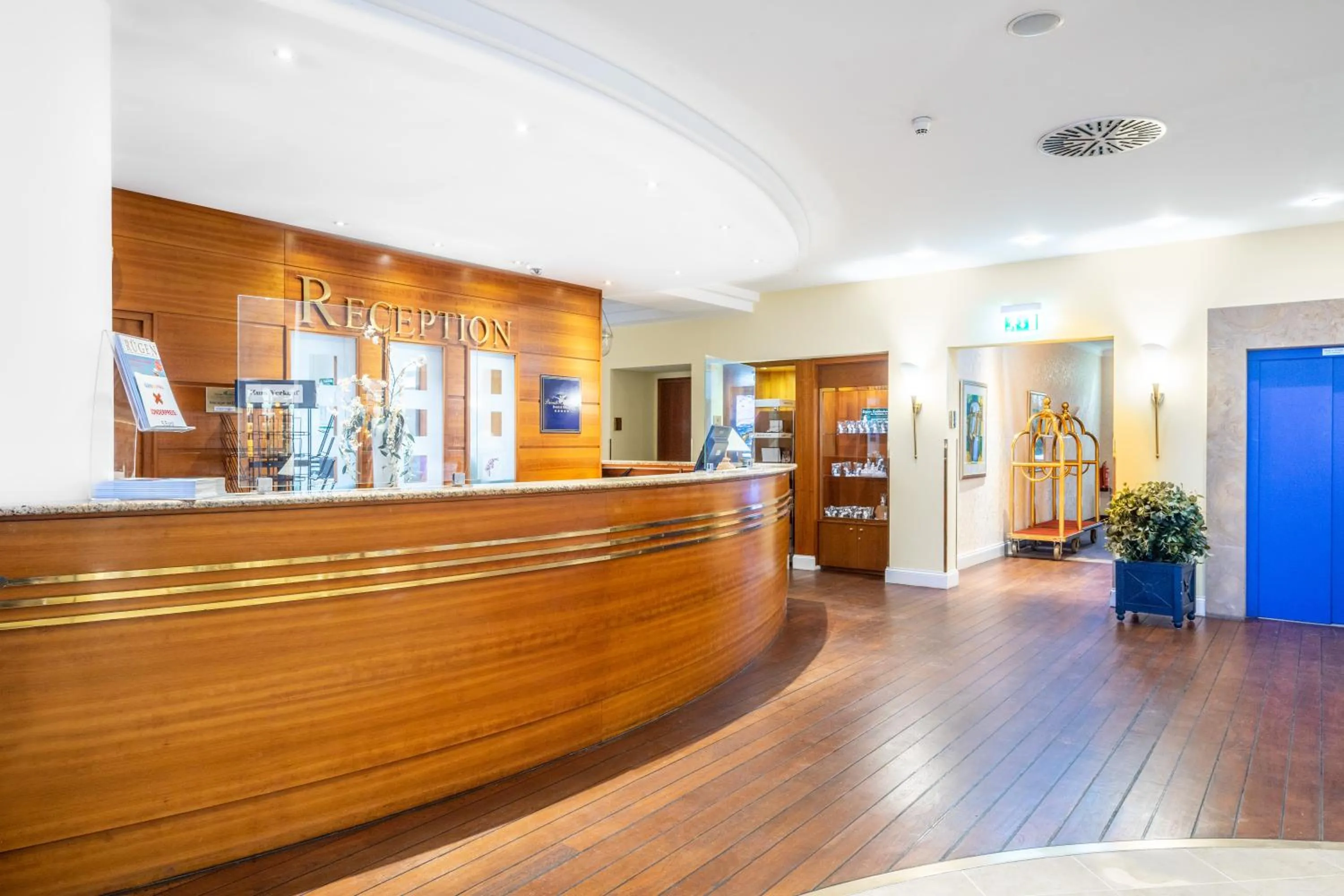 Lobby or reception in Grand Hotel Binz
