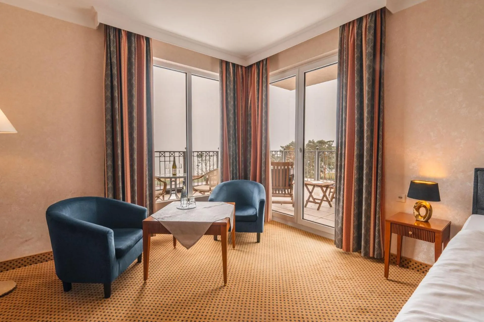 Photo of the whole room, Bed in Grand Hotel Binz