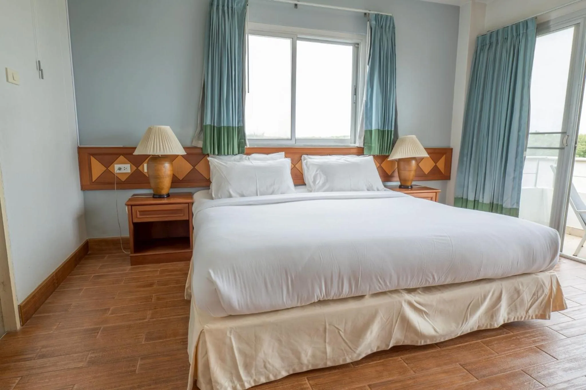 Bed in Krabi River Hotel