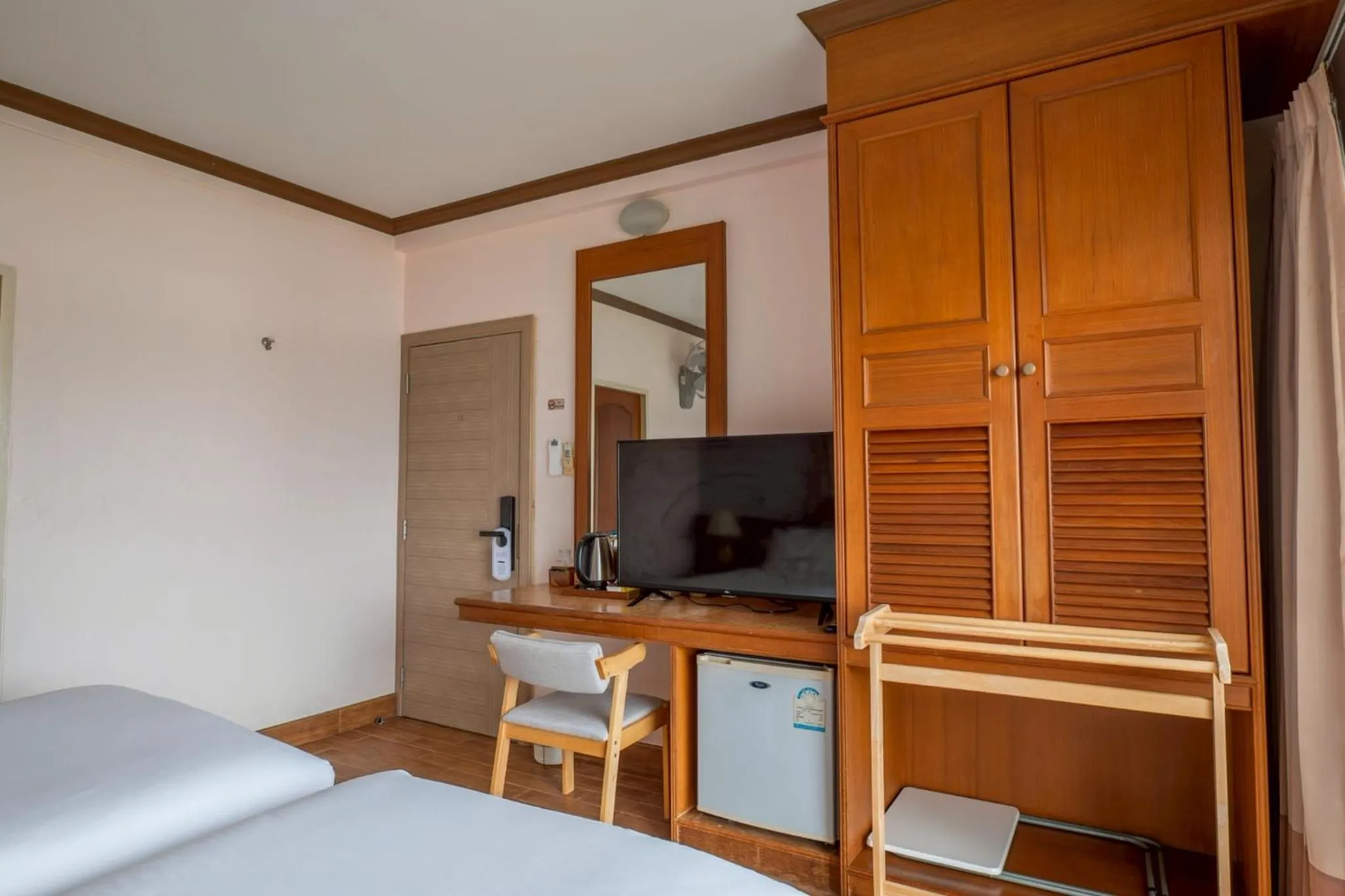 TV and multimedia, Bed in Krabi River Hotel