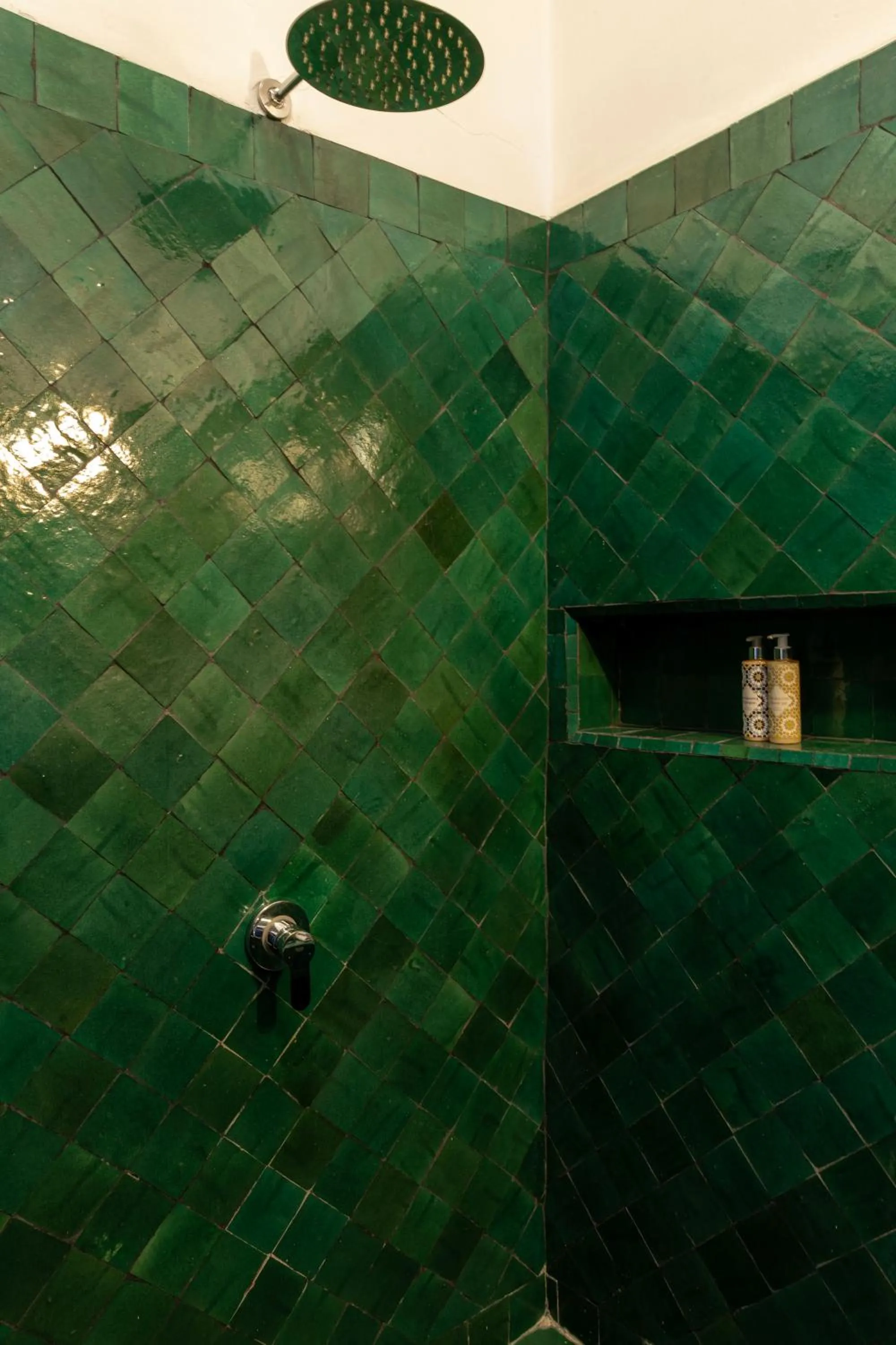 Shower in Riad O