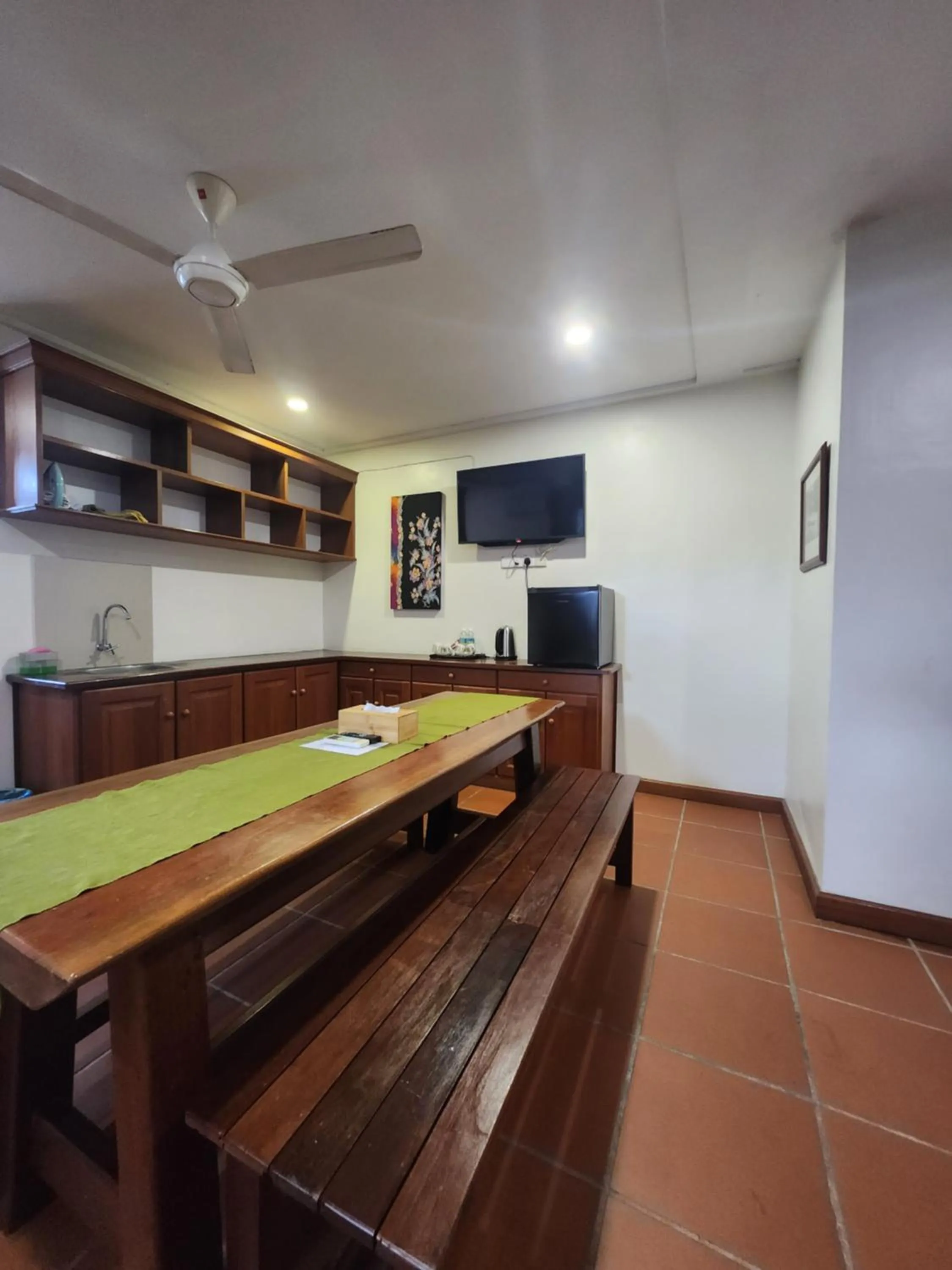 Dining area in Uptown Eco Hotel