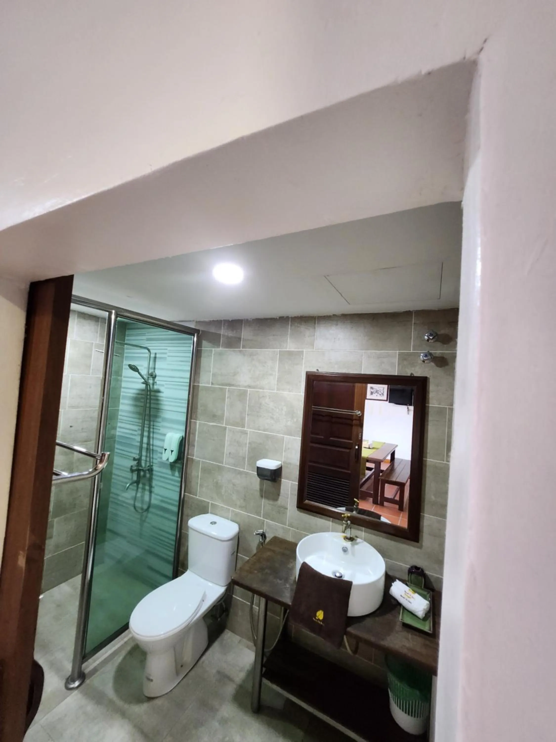 Shower in Uptown Eco Hotel