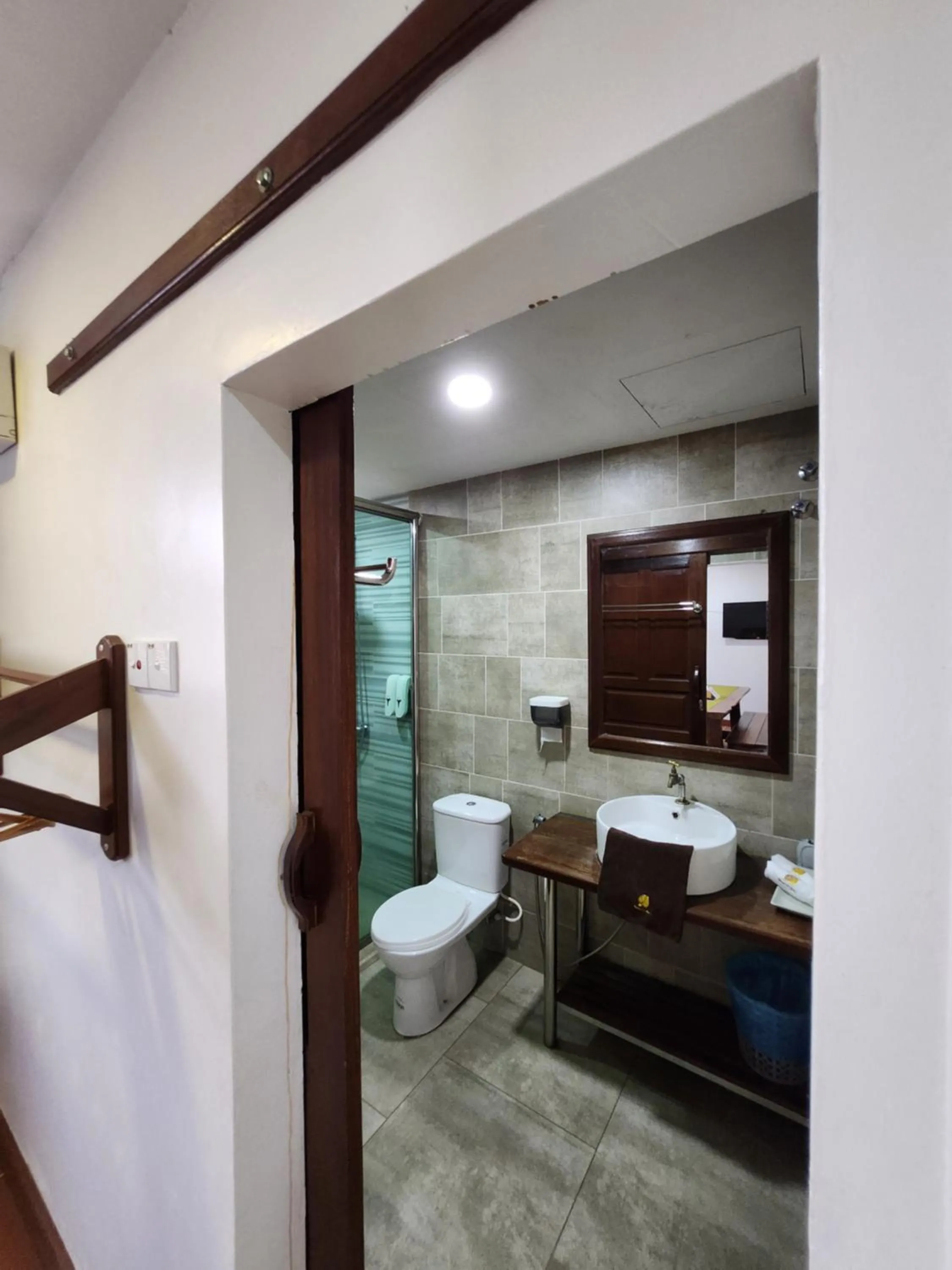 Toilet in Uptown Eco Hotel