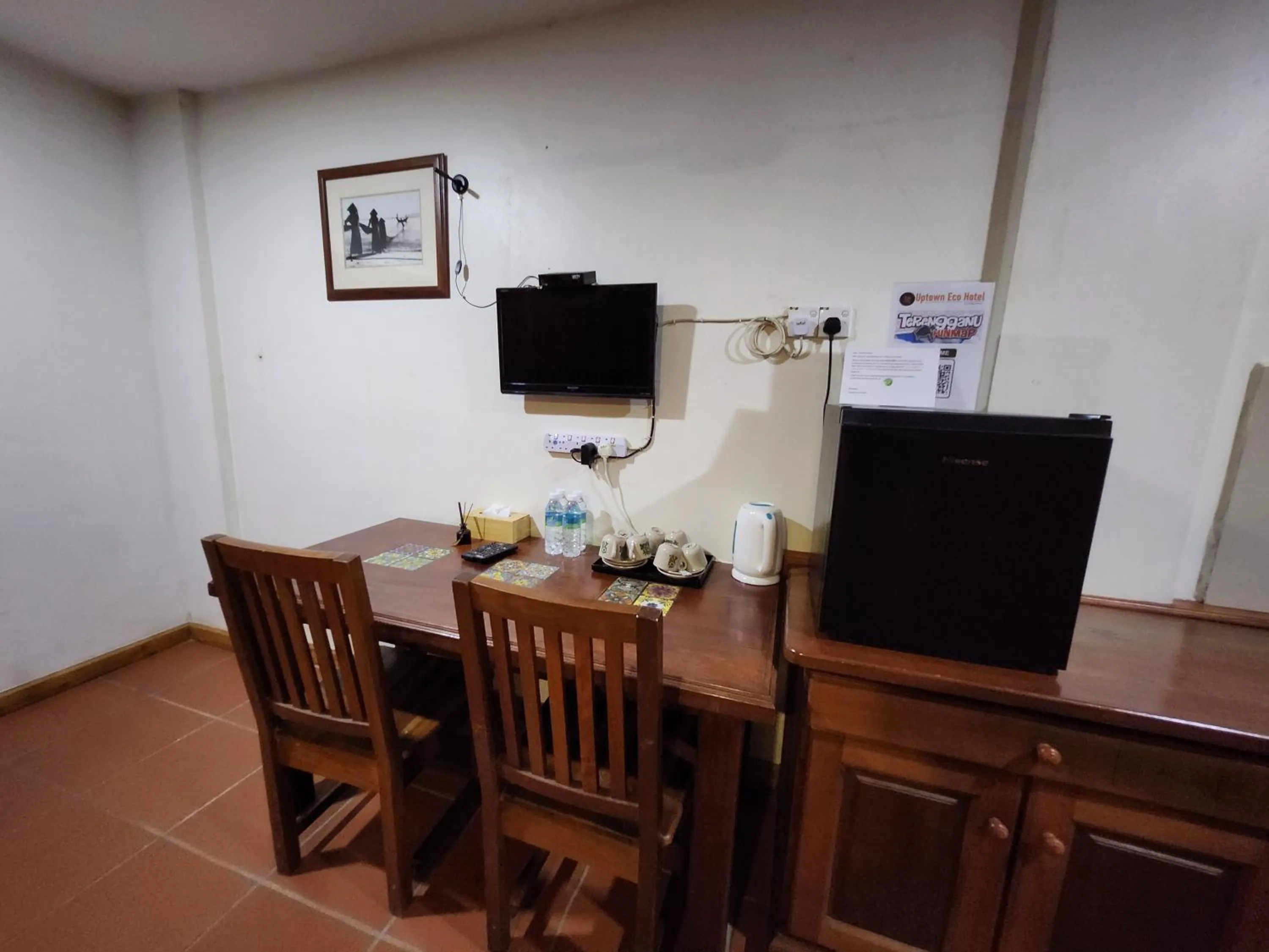 Dining area in Uptown Eco Hotel