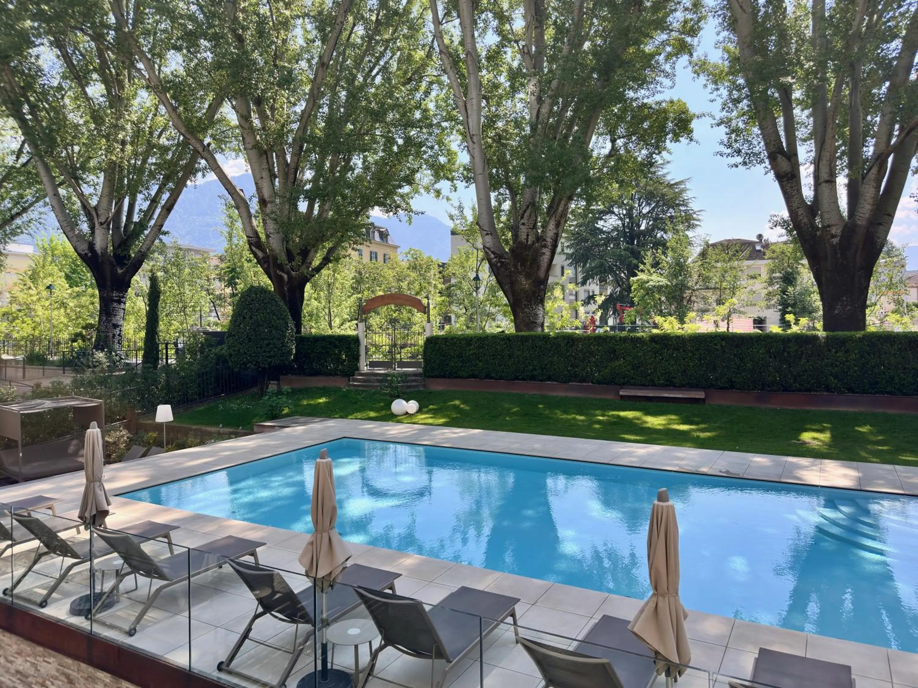 Pool view in Windsor Merano Hotel & Suites
