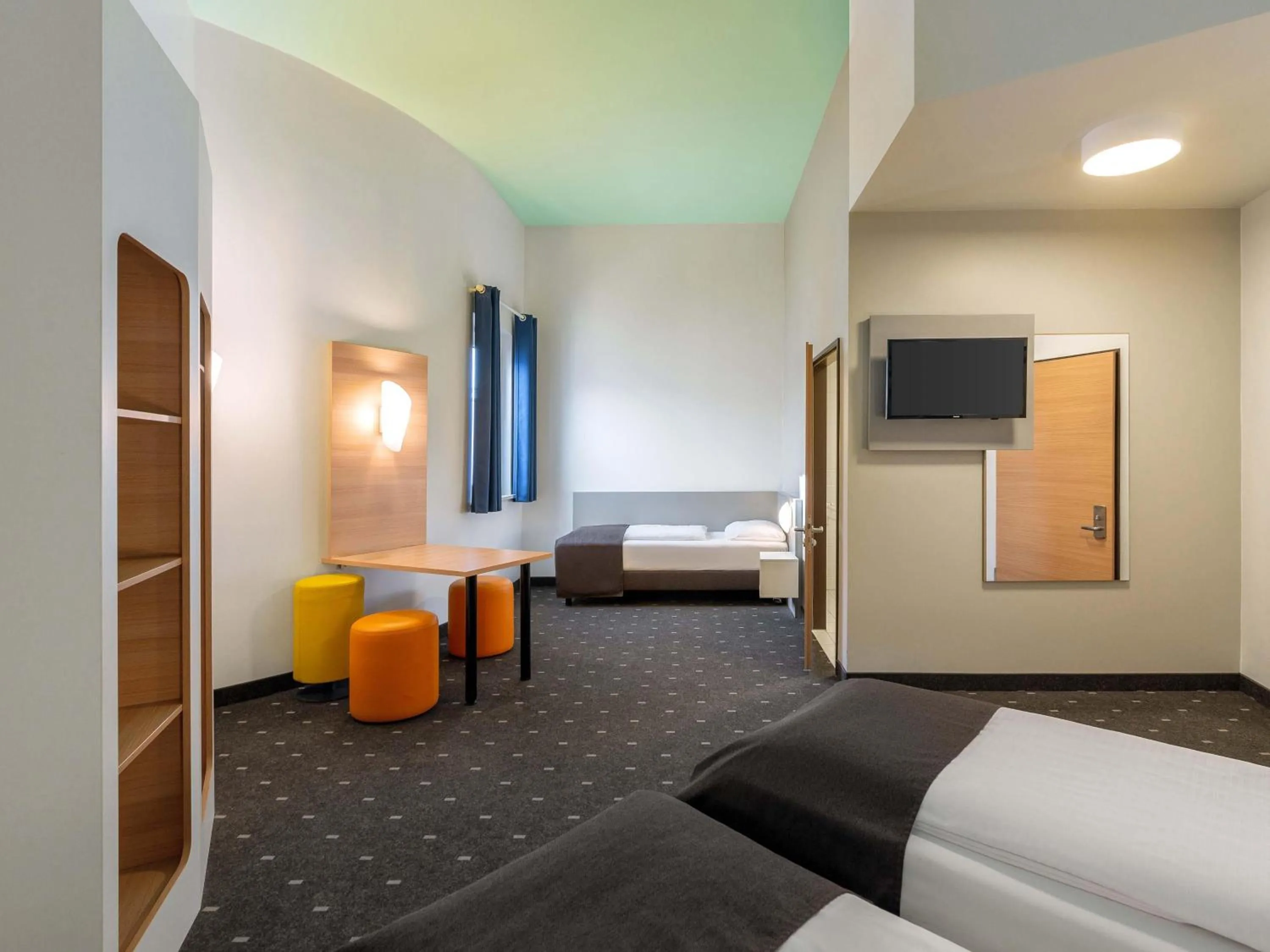 Photo of the whole room, Bed in B&B HOTEL Wuppertal City-Süd