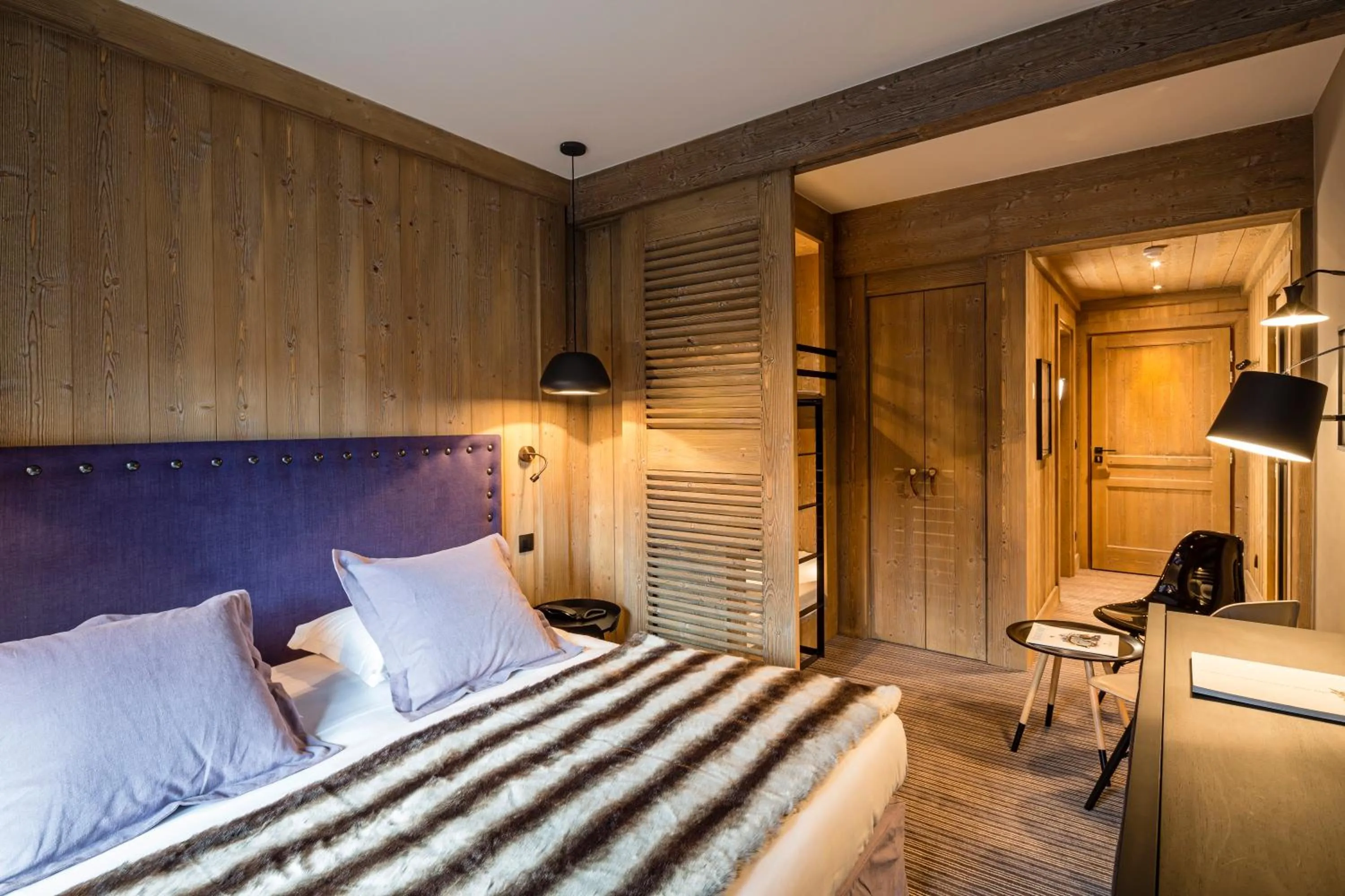 Bed in Hotel Kandahar