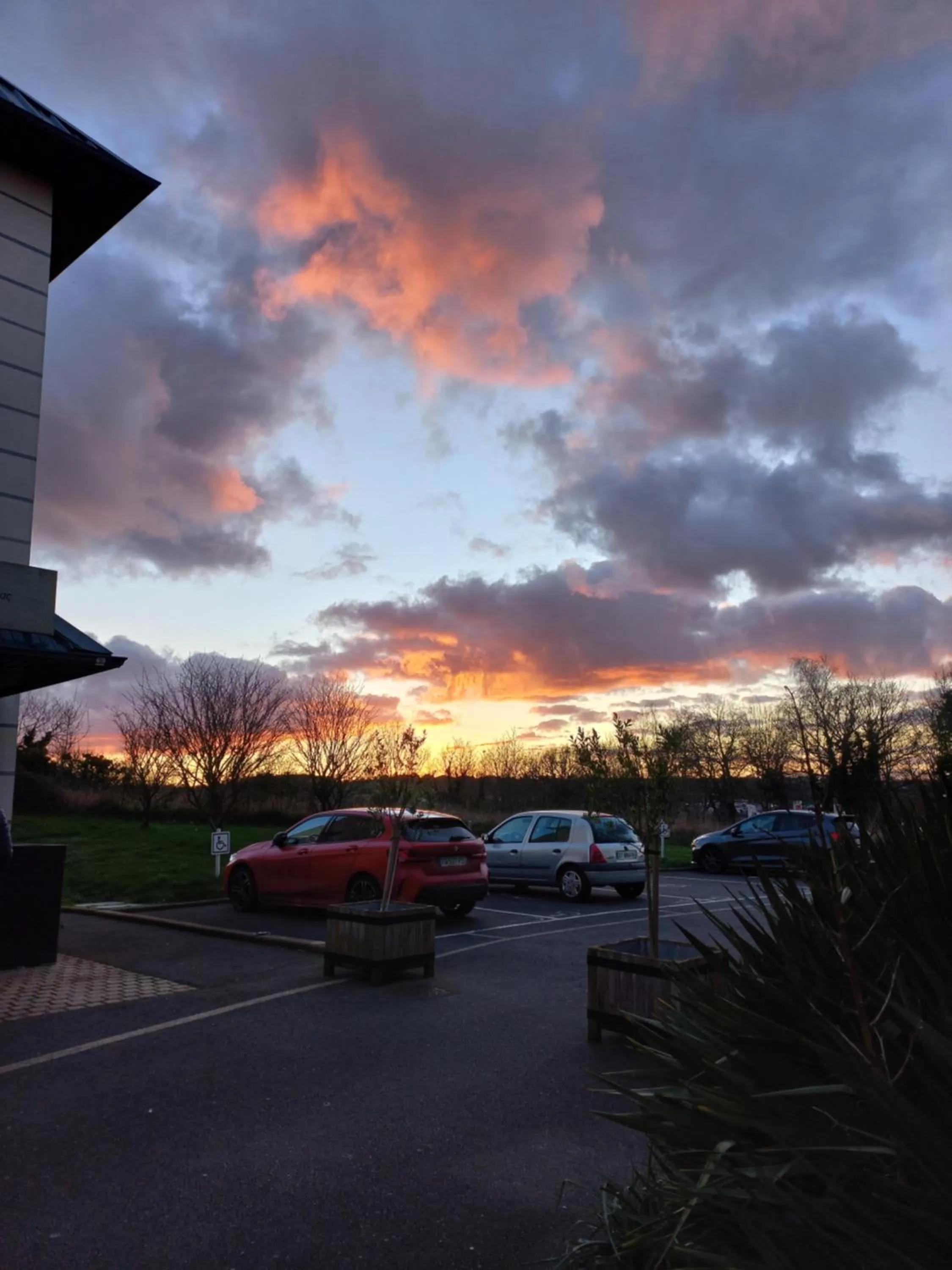 Sunset in ibis Saint Brieuc Yffiniac