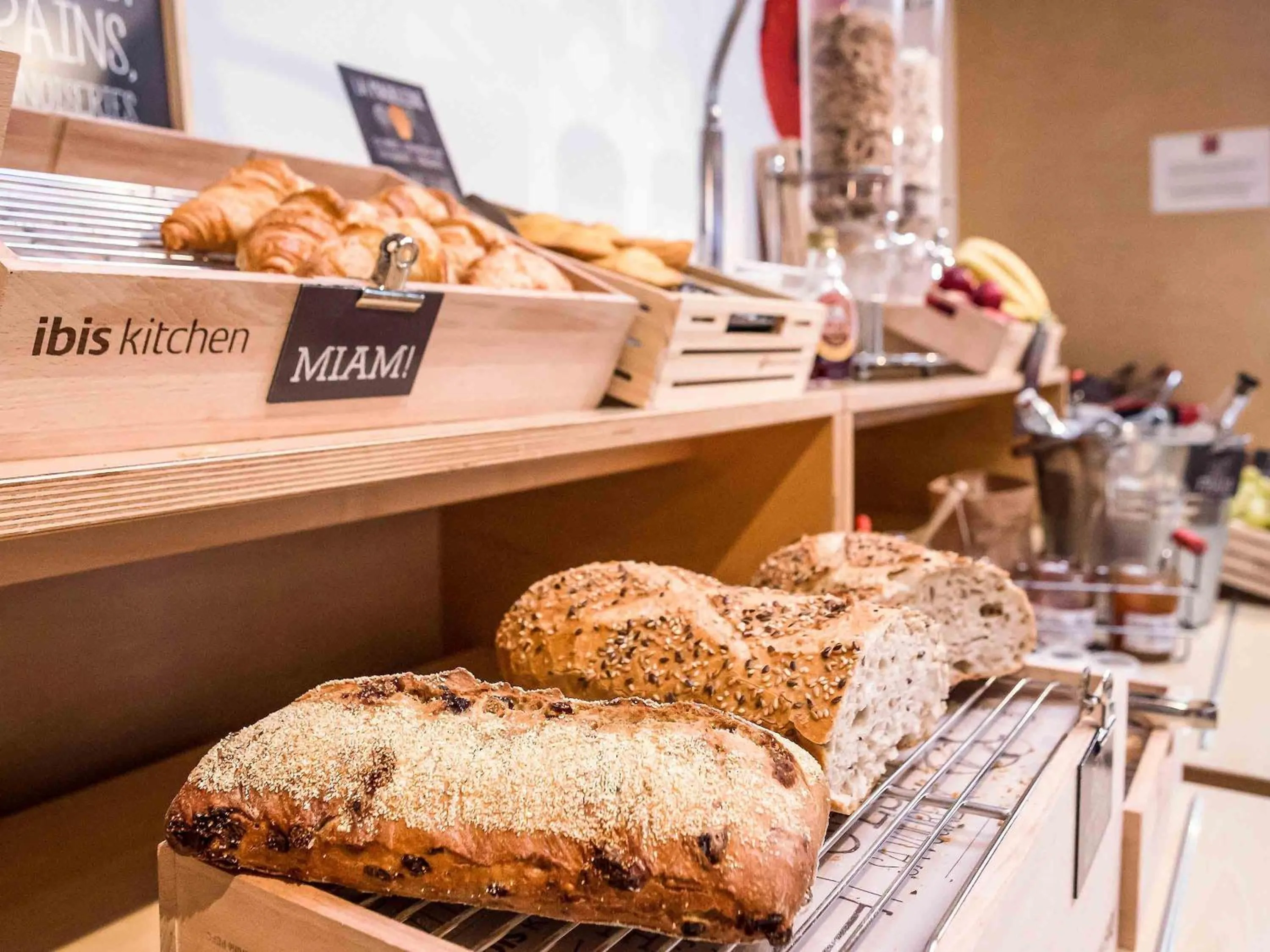 Bedroom in ibis Saint Brieuc Yffiniac